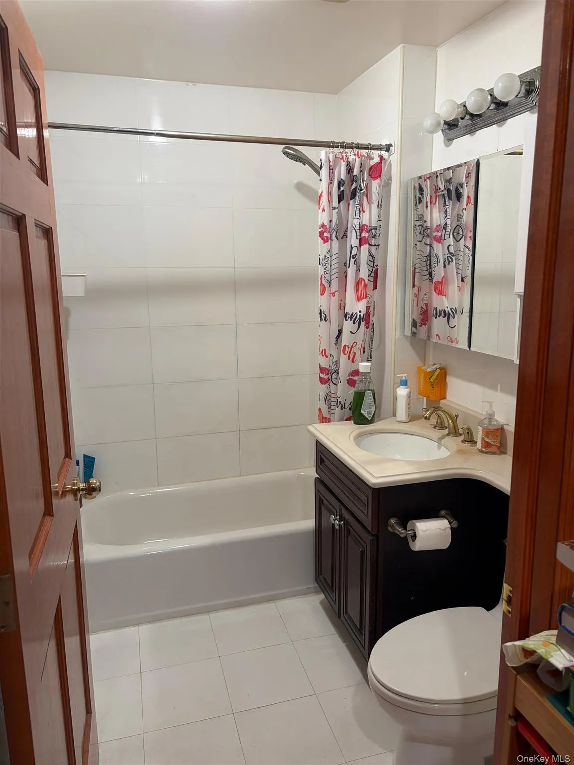 64-63 Austin Street, New York, NY, 1 Bedroom Bedrooms, 3 Rooms Rooms,1 BathroomBathrooms,Residential,For Rent,Austin,0,1022220 64-63 Austin Street, New York, NY, 1 Bedroom Bedrooms, 3 Rooms Rooms,1 BathroomBathrooms,Residential,For Rent,Austin,0,1022220
