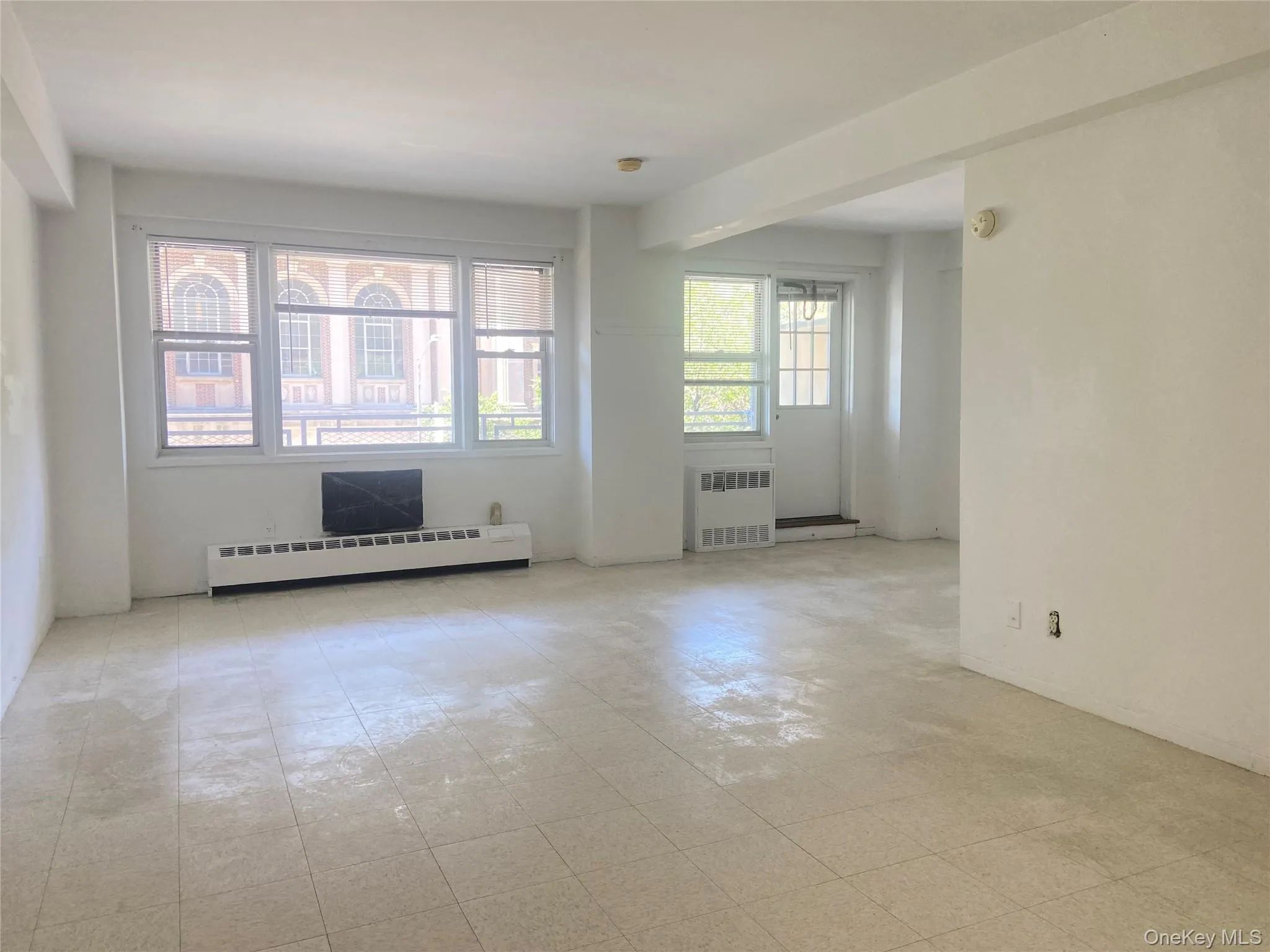 89-15 Parsons Boulevard, New York, NY, 2 Rooms Rooms,1 BathroomBathrooms,Residential Lease,For Rent,Parsons,0,1022221 89-15 Parsons Boulevard, New York, NY, 2 Rooms Rooms,1 BathroomBathrooms,Residential Lease,For Rent,Parsons,0,1022221