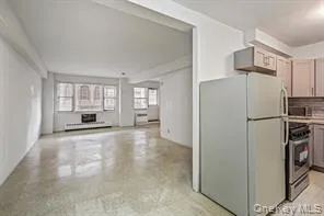 89-15 Parsons Boulevard, New York, NY, 2 Rooms Rooms,1 BathroomBathrooms,Residential Lease,For Rent,Parsons,0,1022221 89-15 Parsons Boulevard, New York, NY, 2 Rooms Rooms,1 BathroomBathrooms,Residential Lease,For Rent,Parsons,0,1022221