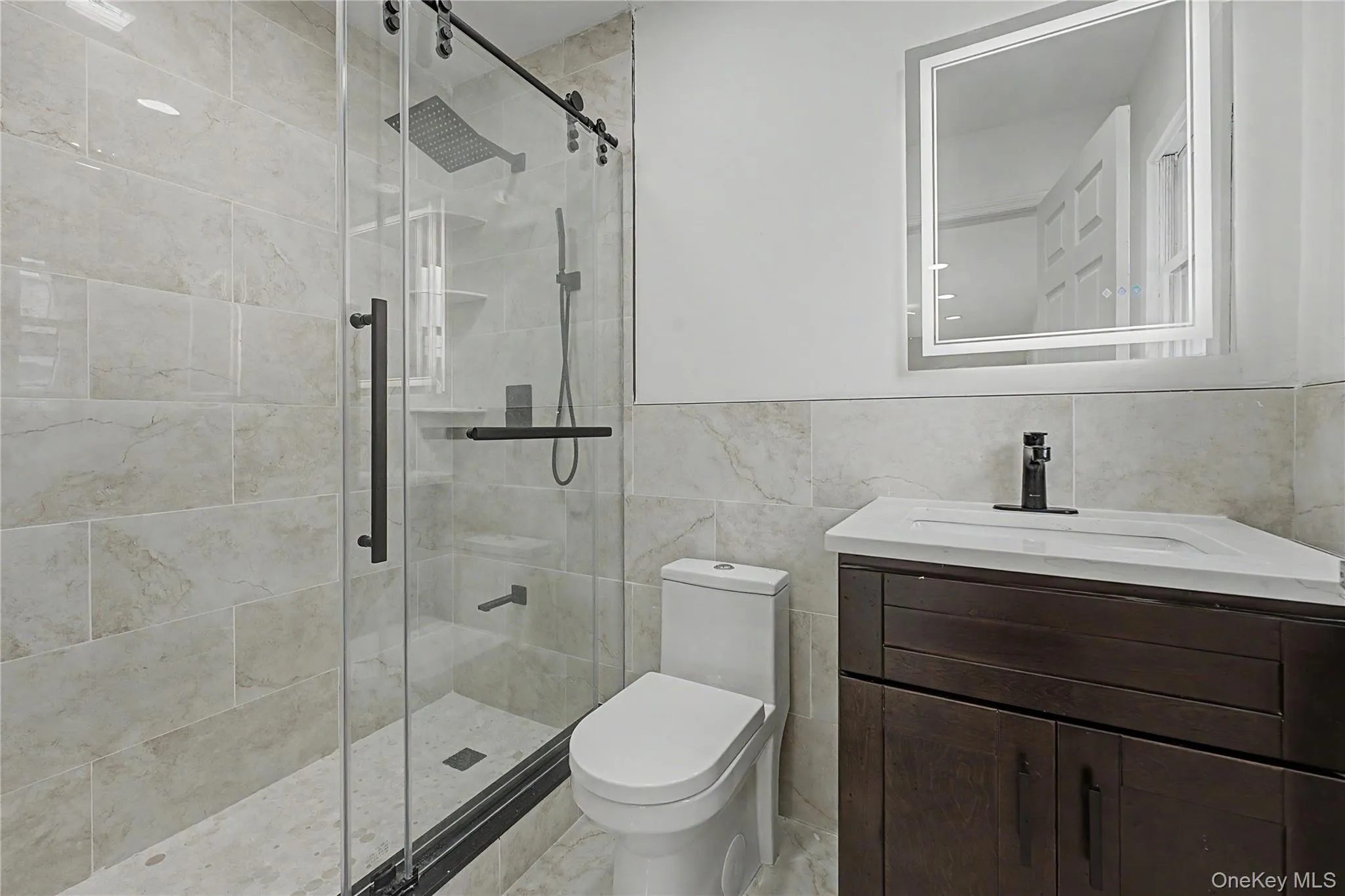 6 Regal Lane, Hempstead, NY, 4 Bedrooms Bedrooms, 7 Rooms Rooms,3 BathroomsBathrooms,Residential,For Rent,Regal,0,1022224 6 Regal Lane, Hempstead, NY, 4 Bedrooms Bedrooms, 7 Rooms Rooms,3 BathroomsBathrooms,Residential,For Rent,Regal,0,1022224
