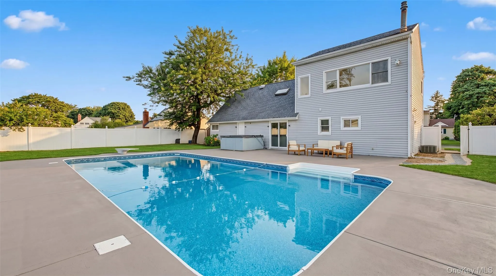 6 Regal Lane, Hempstead, NY, 4 Bedrooms Bedrooms, 7 Rooms Rooms,3 BathroomsBathrooms,Residential,For Rent,Regal,0,1022224 6 Regal Lane, Hempstead, NY, 4 Bedrooms Bedrooms, 7 Rooms Rooms,3 BathroomsBathrooms,Residential,For Rent,Regal,0,1022224