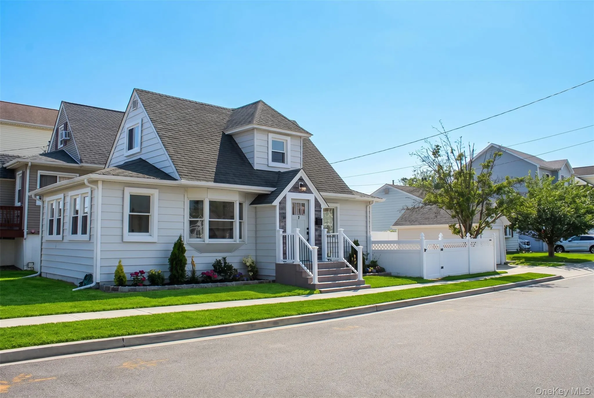 9 Franklin Street, Hempstead, NY, 2 Bedrooms Bedrooms, 6 Rooms Rooms,2 BathroomsBathrooms,Residential,For Rent,Franklin,0,1022225 9 Franklin Street, Hempstead, NY, 2 Bedrooms Bedrooms, 6 Rooms Rooms,2 BathroomsBathrooms,Residential,For Rent,Franklin,0,1022225
