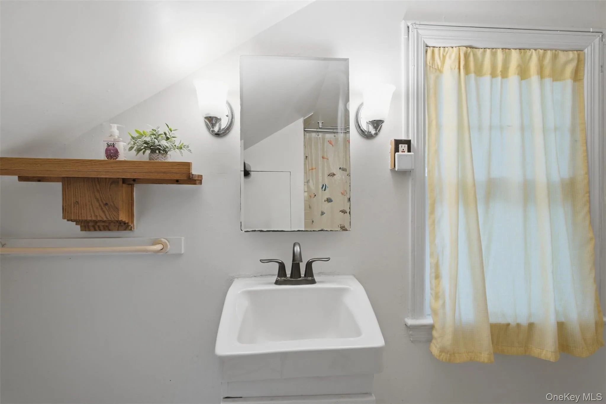 115 Somerstown Road, New Castle, NY, 3 Bedrooms Bedrooms, 5 Rooms Rooms,1 BathroomBathrooms,Residential,For Rent,Somerstown,0,1022233 115 Somerstown Road, New Castle, NY, 3 Bedrooms Bedrooms, 5 Rooms Rooms,1 BathroomBathrooms,Residential,For Rent,Somerstown,0,1022233
