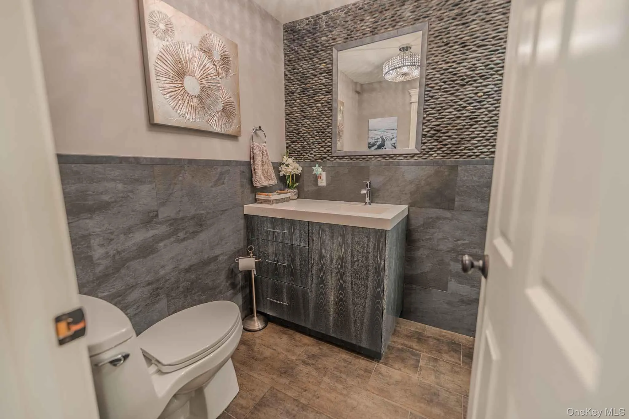 8 Feather Lane, Smithtown, NY, 4 Bedrooms Bedrooms, 8 Rooms Rooms,3 BathroomsBathrooms,Residential,For Rent,Feather,0,1022234 8 Feather Lane, Smithtown, NY, 4 Bedrooms Bedrooms, 8 Rooms Rooms,3 BathroomsBathrooms,Residential,For Rent,Feather,0,1022234