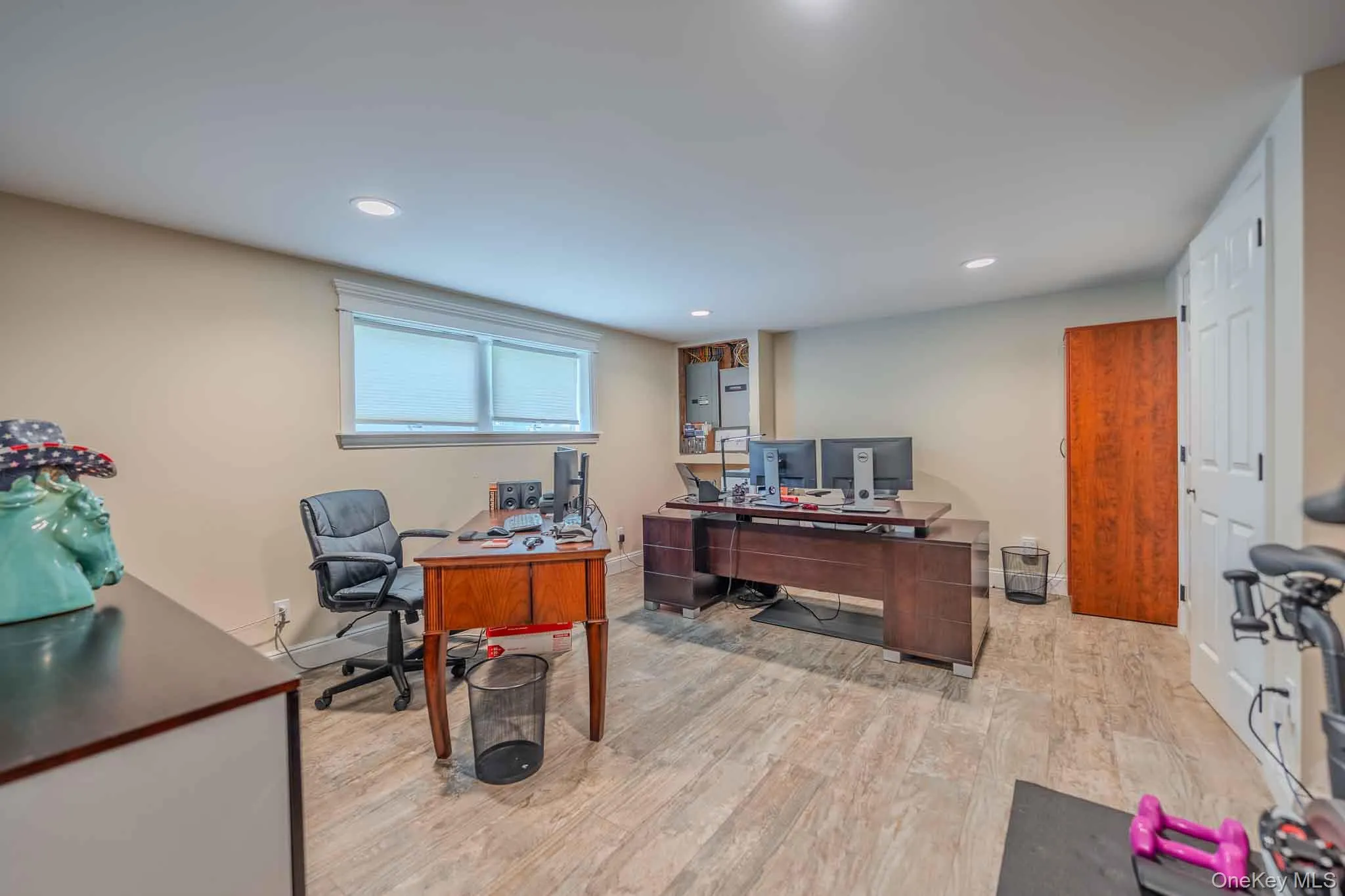 8 Feather Lane, Smithtown, NY, 4 Bedrooms Bedrooms, 8 Rooms Rooms,3 BathroomsBathrooms,Residential,For Rent,Feather,0,1022234 8 Feather Lane, Smithtown, NY, 4 Bedrooms Bedrooms, 8 Rooms Rooms,3 BathroomsBathrooms,Residential,For Rent,Feather,0,1022234