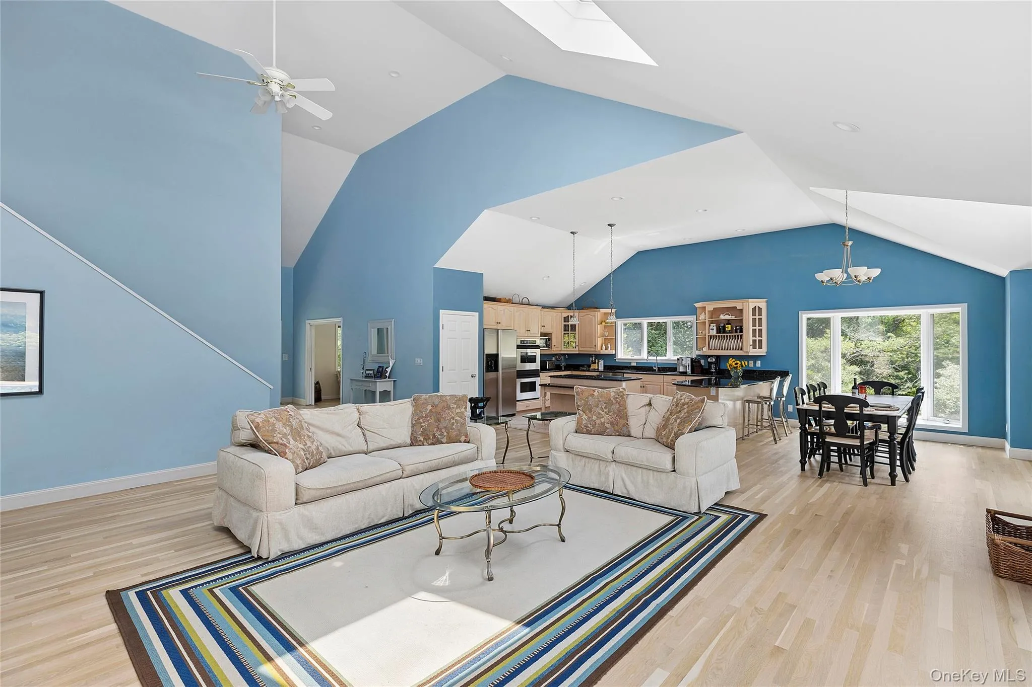 Beautiful new coastal oak hardwood floor Beautiful new coastal oak hardwood floor