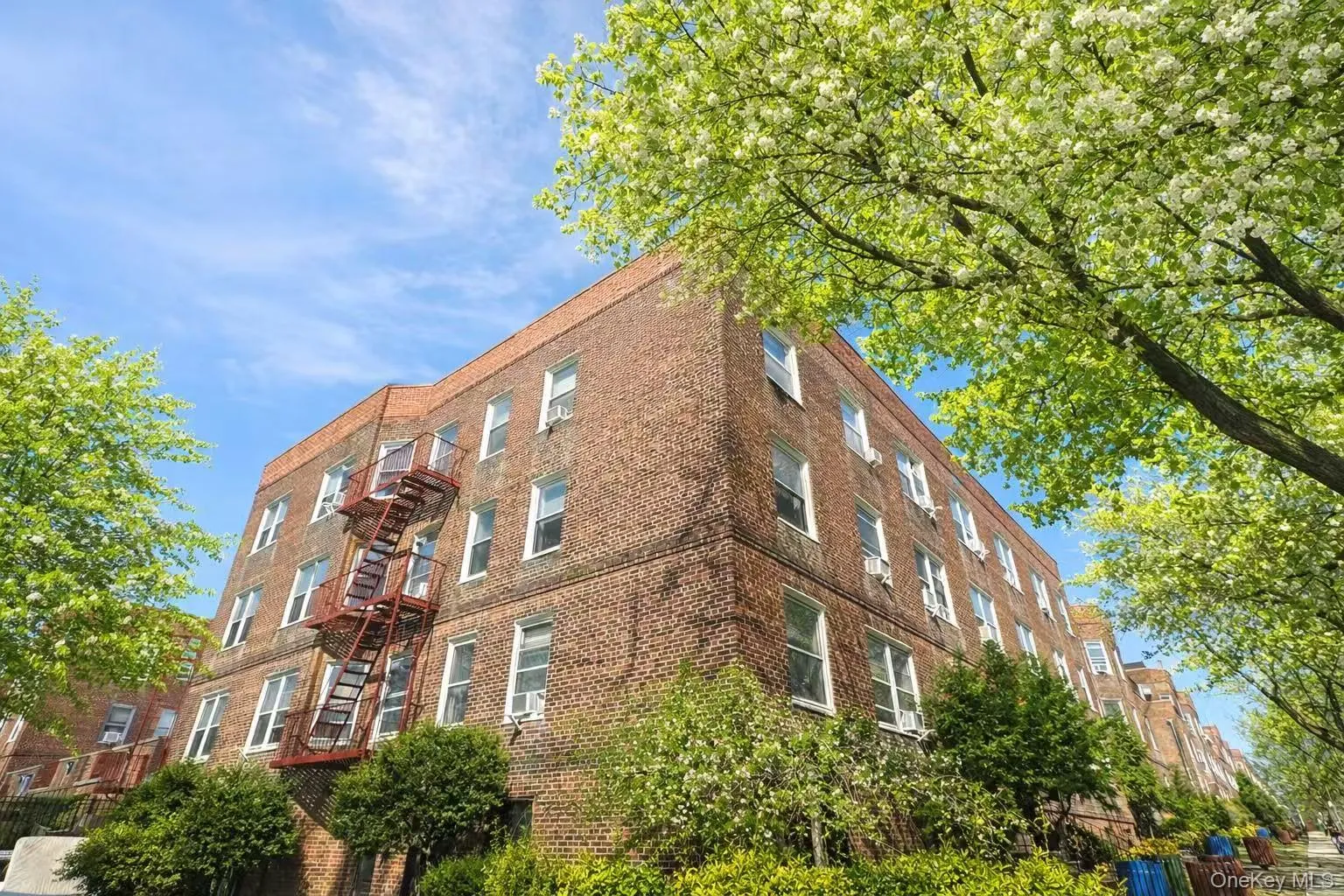 141-03 79 Avenue, New York, NY, 2 Bedrooms Bedrooms, 4 Rooms Rooms,1 BathroomBathrooms,Residential,For Rent,79,0,1022242 141-03 79 Avenue, New York, NY, 2 Bedrooms Bedrooms, 4 Rooms Rooms,1 BathroomBathrooms,Residential,For Rent,79,0,1022242
