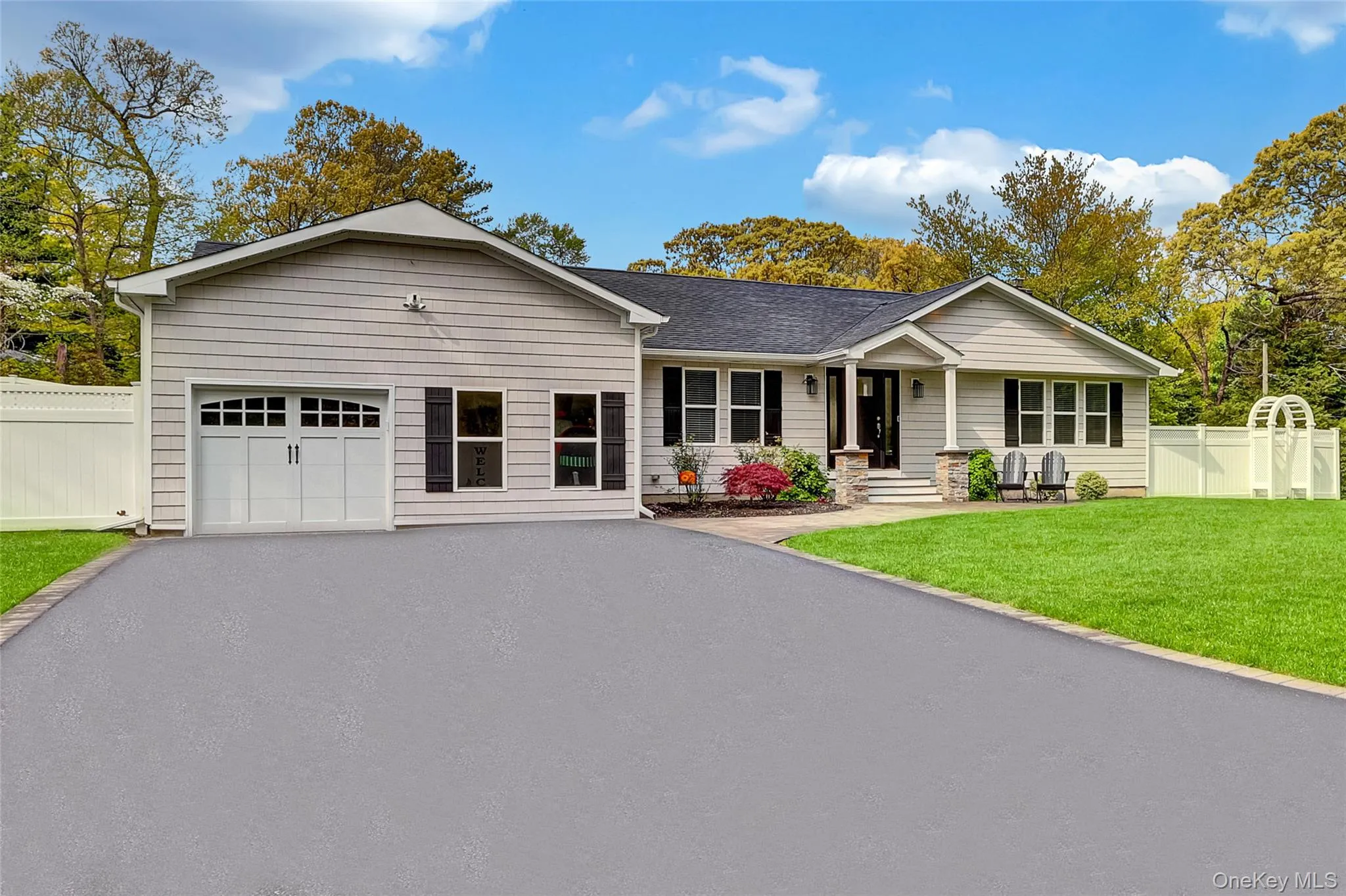 4 Saint Marks Place, Brookhaven, NY, 3 Bedrooms Bedrooms, 6 Rooms Rooms,2 BathroomsBathrooms,Residential,For Rent,Saint Marks,0,1022245 4 Saint Marks Place, Brookhaven, NY, 3 Bedrooms Bedrooms, 6 Rooms Rooms,2 BathroomsBathrooms,Residential,For Rent,Saint Marks,0,1022245
