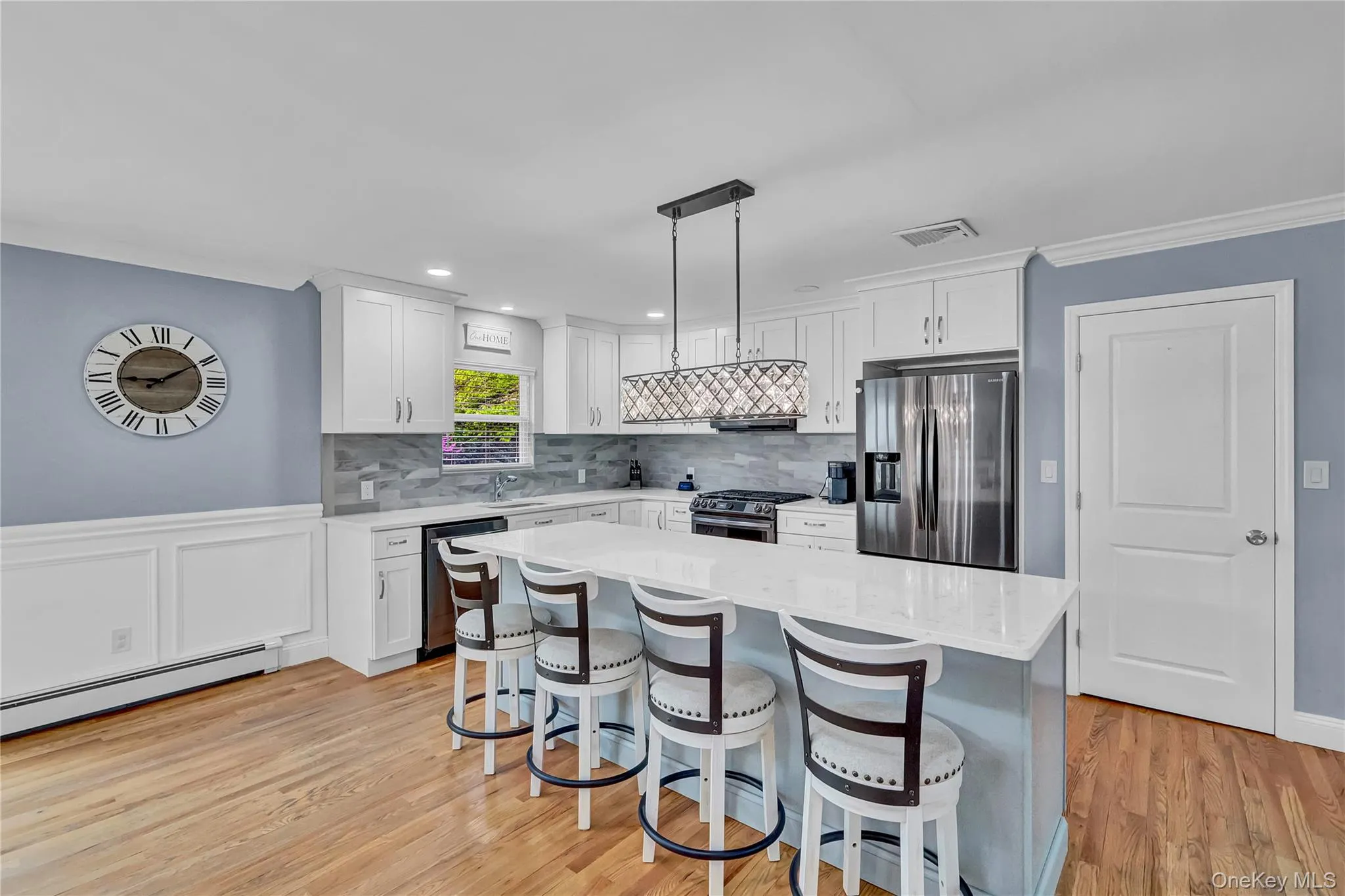 4 Saint Marks Place, Brookhaven, NY, 3 Bedrooms Bedrooms, 6 Rooms Rooms,2 BathroomsBathrooms,Residential,For Rent,Saint Marks,0,1022245 4 Saint Marks Place, Brookhaven, NY, 3 Bedrooms Bedrooms, 6 Rooms Rooms,2 BathroomsBathrooms,Residential,For Rent,Saint Marks,0,1022245