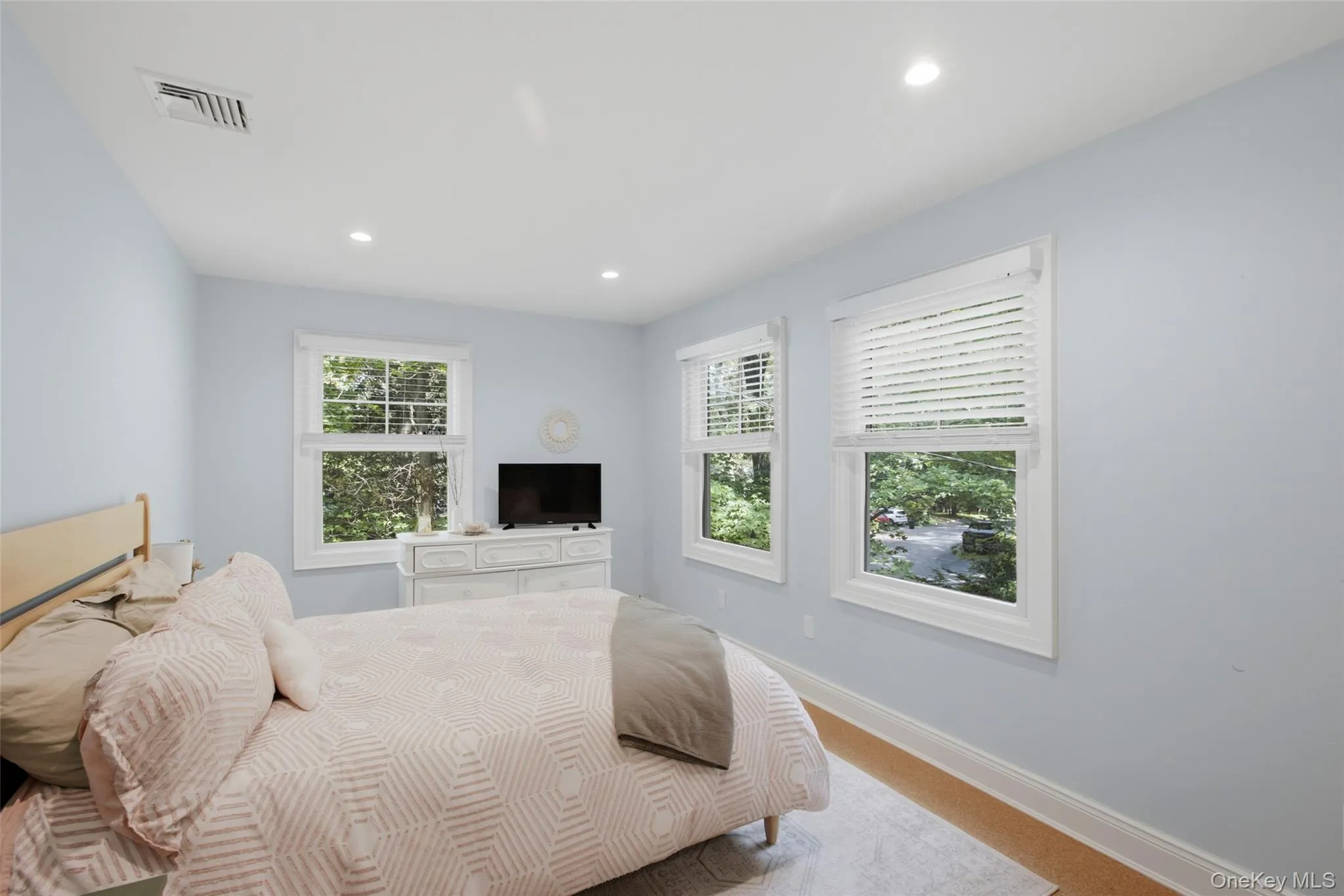 18 Meadow Road, Brookhaven, NY, 4 Bedrooms Bedrooms, 8 Rooms Rooms,3 BathroomsBathrooms,Residential,For Rent,Meadow,0,1022257 18 Meadow Road, Brookhaven, NY, 4 Bedrooms Bedrooms, 8 Rooms Rooms,3 BathroomsBathrooms,Residential,For Rent,Meadow,0,1022257