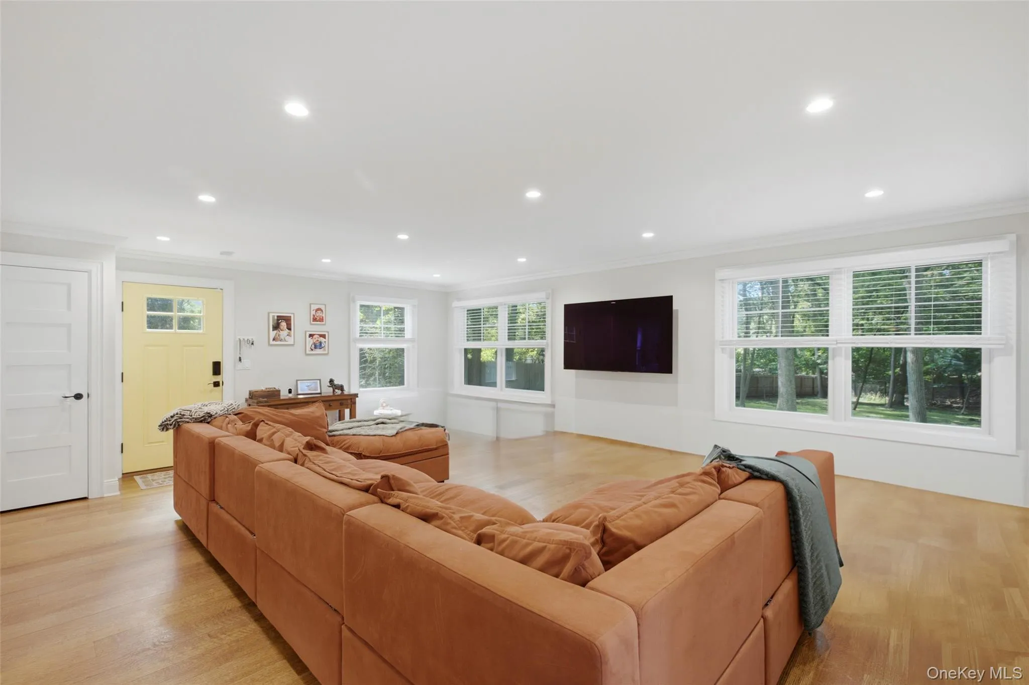 18 Meadow Road, Brookhaven, NY, 4 Bedrooms Bedrooms, 8 Rooms Rooms,3 BathroomsBathrooms,Residential,For Rent,Meadow,0,1022257 18 Meadow Road, Brookhaven, NY, 4 Bedrooms Bedrooms, 8 Rooms Rooms,3 BathroomsBathrooms,Residential,For Rent,Meadow,0,1022257
