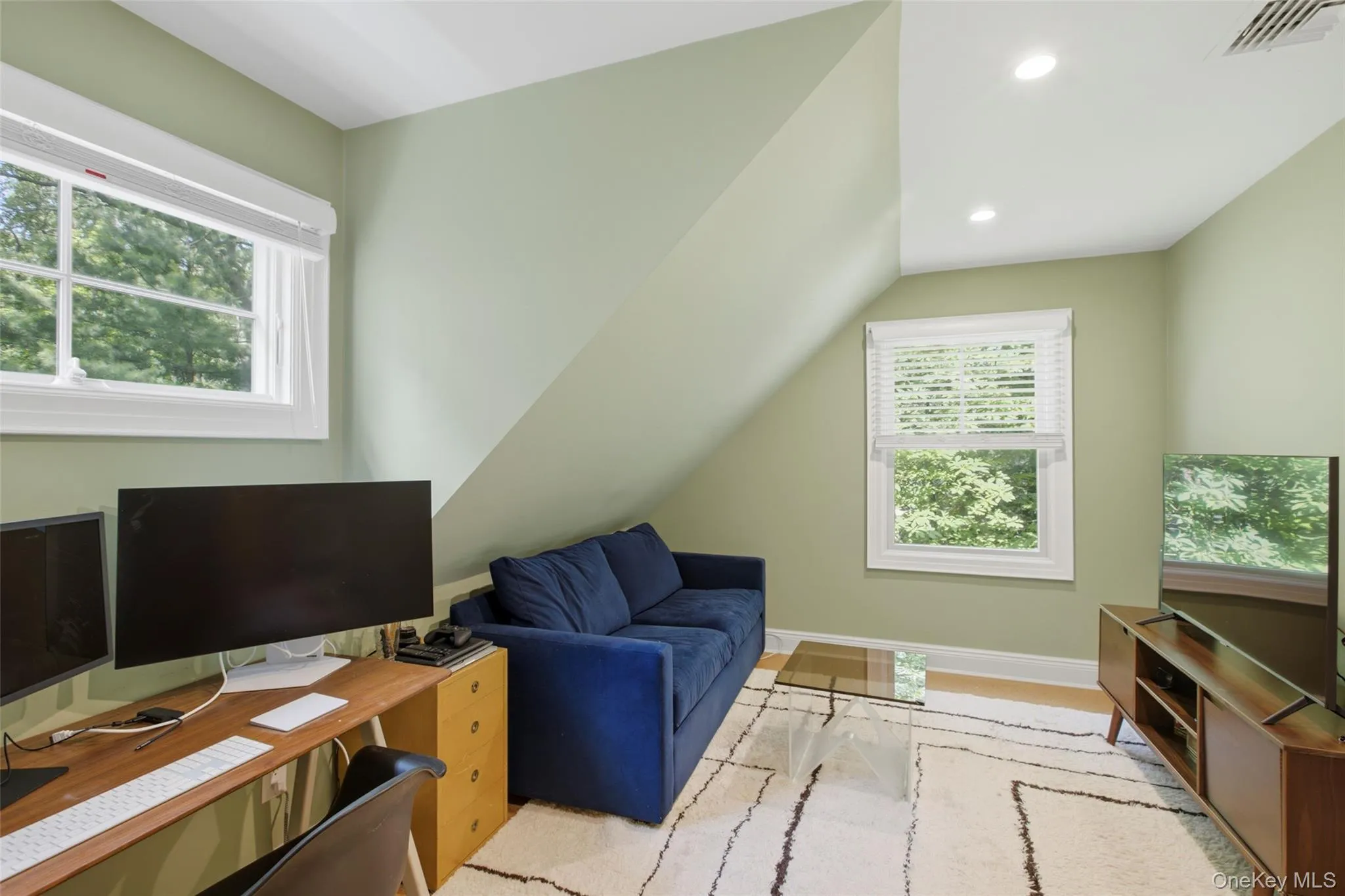 18 Meadow Road, Brookhaven, NY, 4 Bedrooms Bedrooms, 8 Rooms Rooms,3 BathroomsBathrooms,Residential,For Rent,Meadow,0,1022257 18 Meadow Road, Brookhaven, NY, 4 Bedrooms Bedrooms, 8 Rooms Rooms,3 BathroomsBathrooms,Residential,For Rent,Meadow,0,1022257