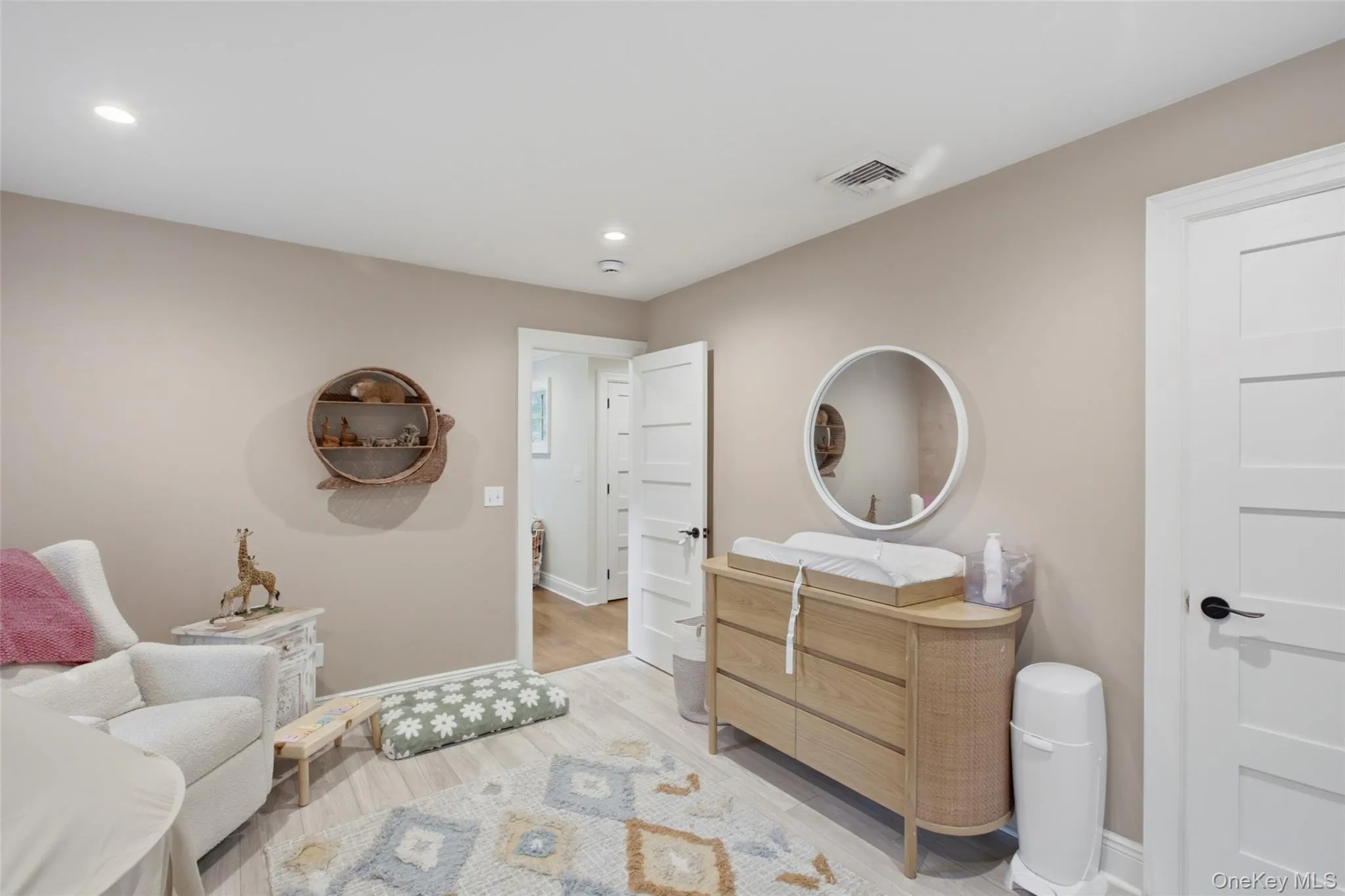 18 Meadow Road, Brookhaven, NY, 4 Bedrooms Bedrooms, 8 Rooms Rooms,3 BathroomsBathrooms,Residential,For Rent,Meadow,0,1022257 18 Meadow Road, Brookhaven, NY, 4 Bedrooms Bedrooms, 8 Rooms Rooms,3 BathroomsBathrooms,Residential,For Rent,Meadow,0,1022257