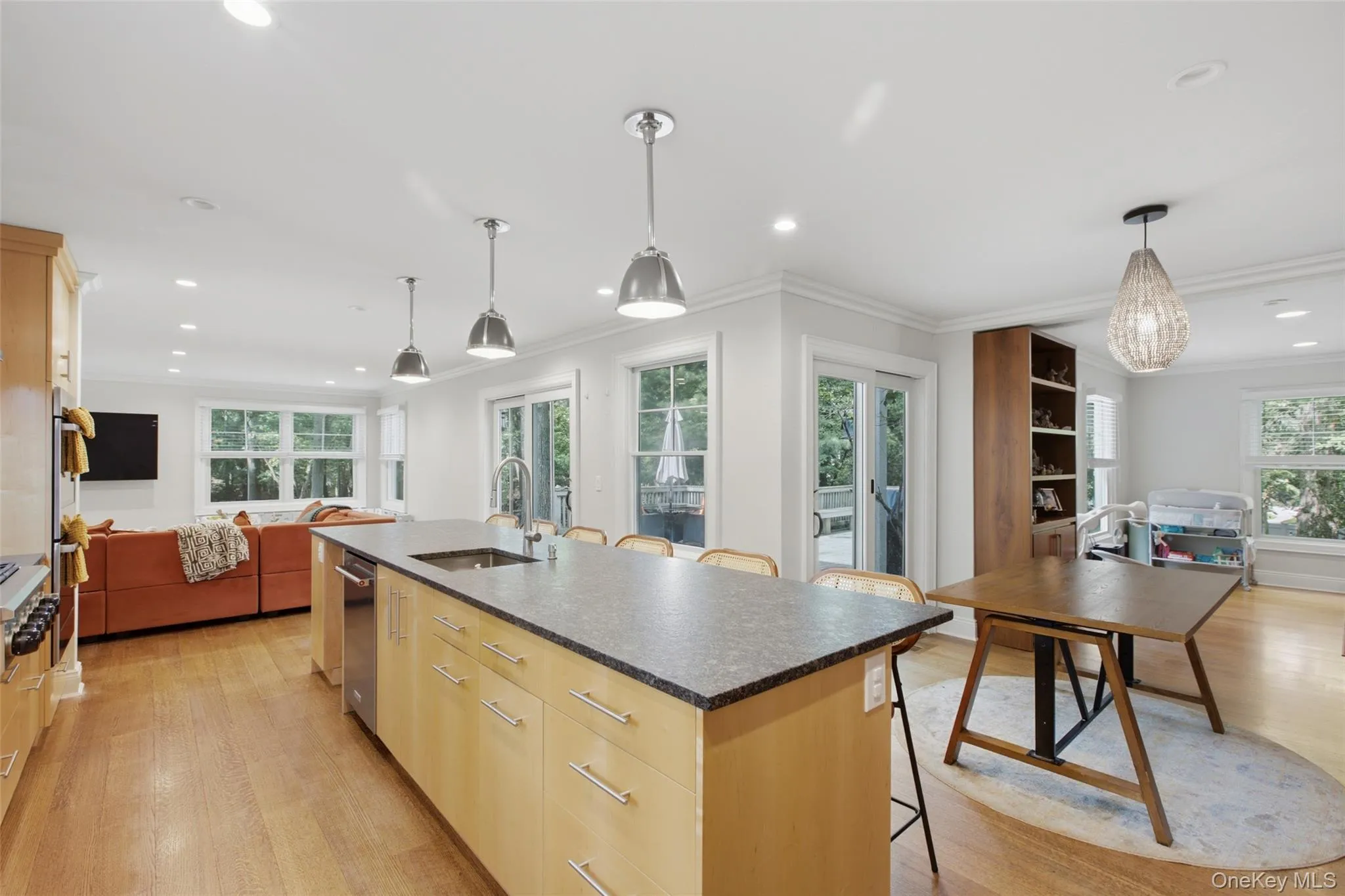 18 Meadow Road, Brookhaven, NY, 4 Bedrooms Bedrooms, 8 Rooms Rooms,3 BathroomsBathrooms,Residential,For Rent,Meadow,0,1022257 18 Meadow Road, Brookhaven, NY, 4 Bedrooms Bedrooms, 8 Rooms Rooms,3 BathroomsBathrooms,Residential,For Rent,Meadow,0,1022257
