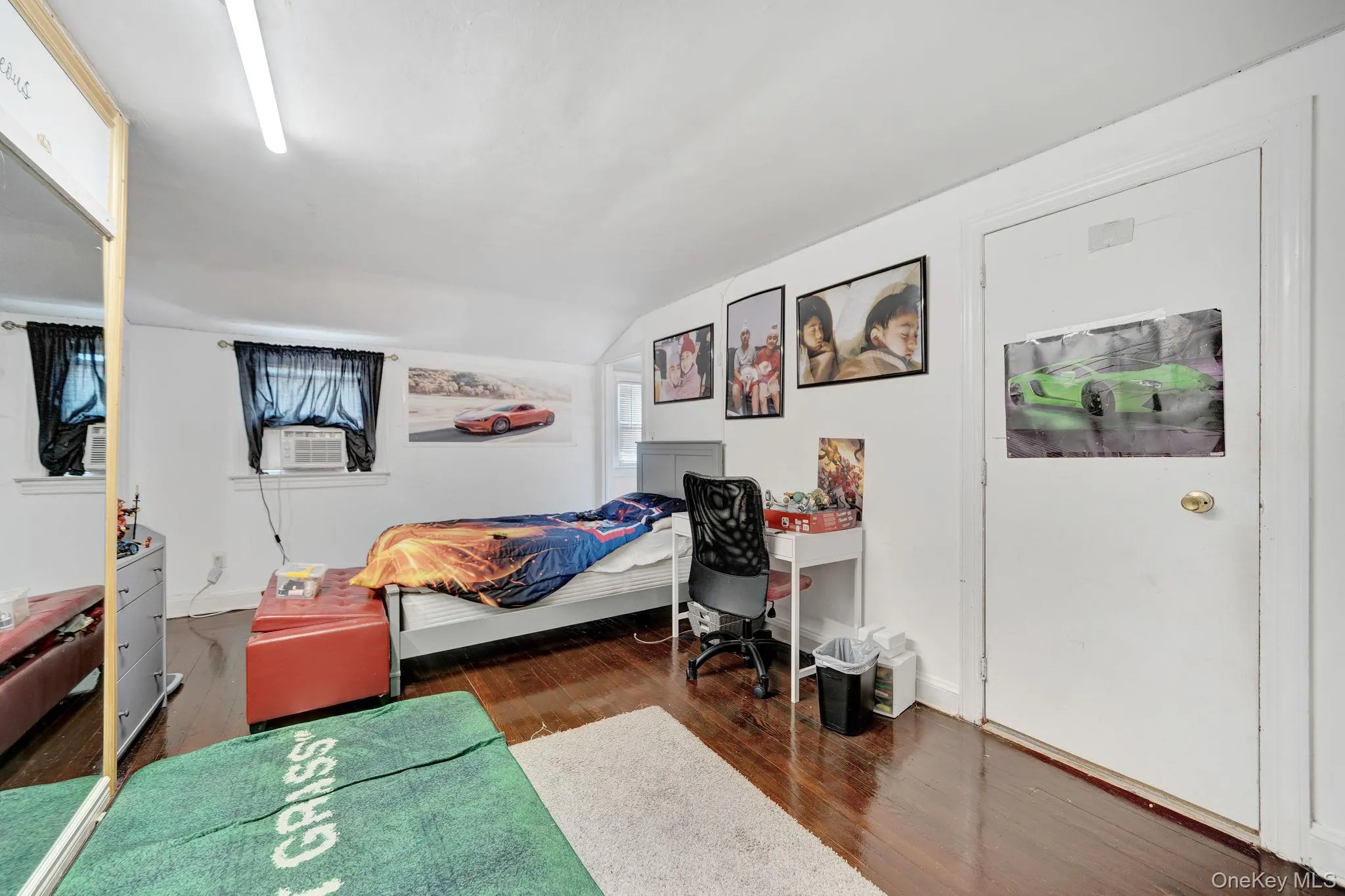 38 Lyons Street, Huntington, NY, 3 Bedrooms Bedrooms, 6 Rooms Rooms,3 BathroomsBathrooms,Residential,For Rent,Lyons,0,1022258 38 Lyons Street, Huntington, NY, 3 Bedrooms Bedrooms, 6 Rooms Rooms,3 BathroomsBathrooms,Residential,For Rent,Lyons,0,1022258