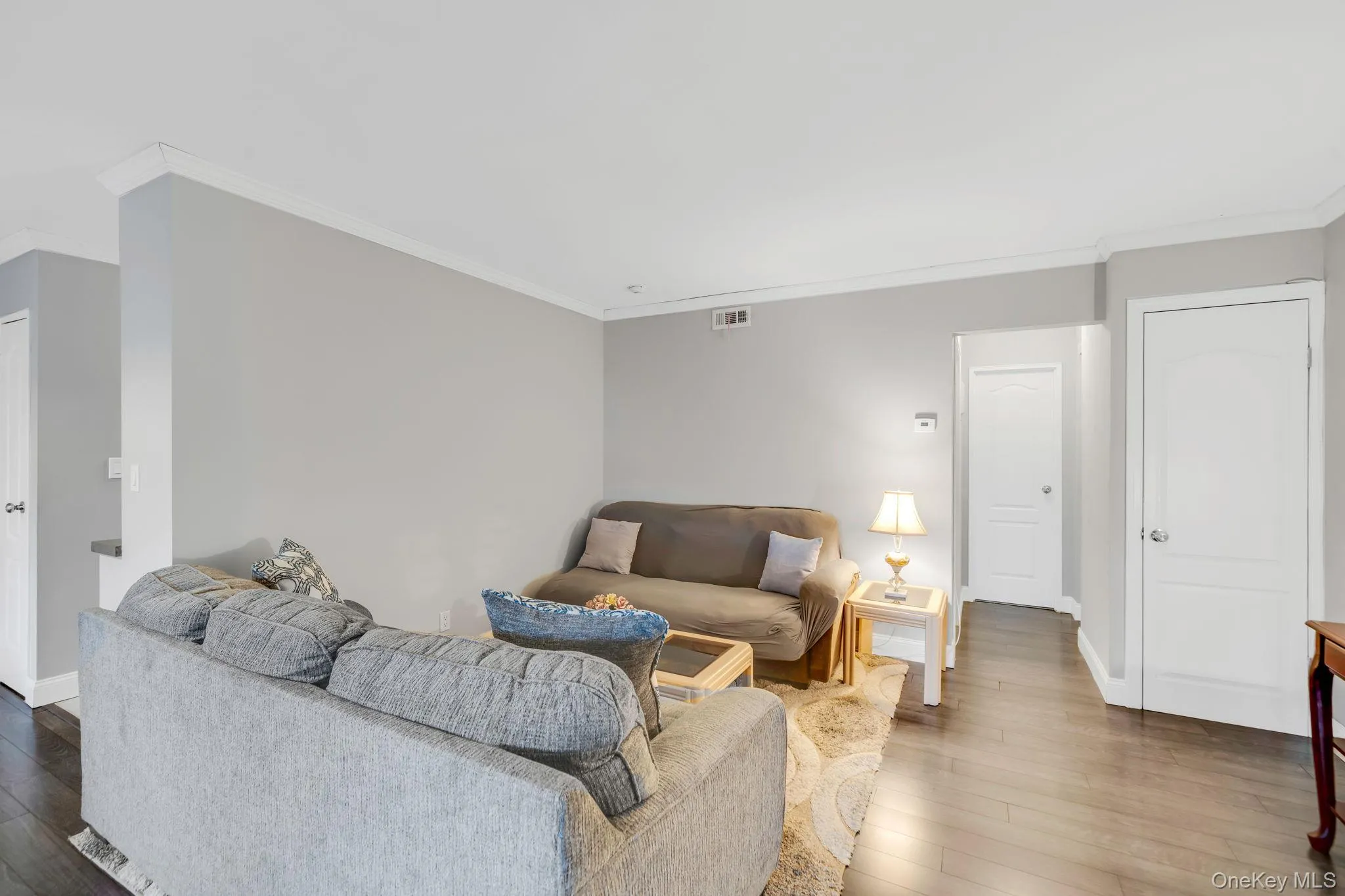 282 Artist Lake Drive, Brookhaven, NY, 1 Bedroom Bedrooms, 4 Rooms Rooms,1 BathroomBathrooms,Residential,For Rent,Artist Lake,0,1022259 282 Artist Lake Drive, Brookhaven, NY, 1 Bedroom Bedrooms, 4 Rooms Rooms,1 BathroomBathrooms,Residential,For Rent,Artist Lake,0,1022259