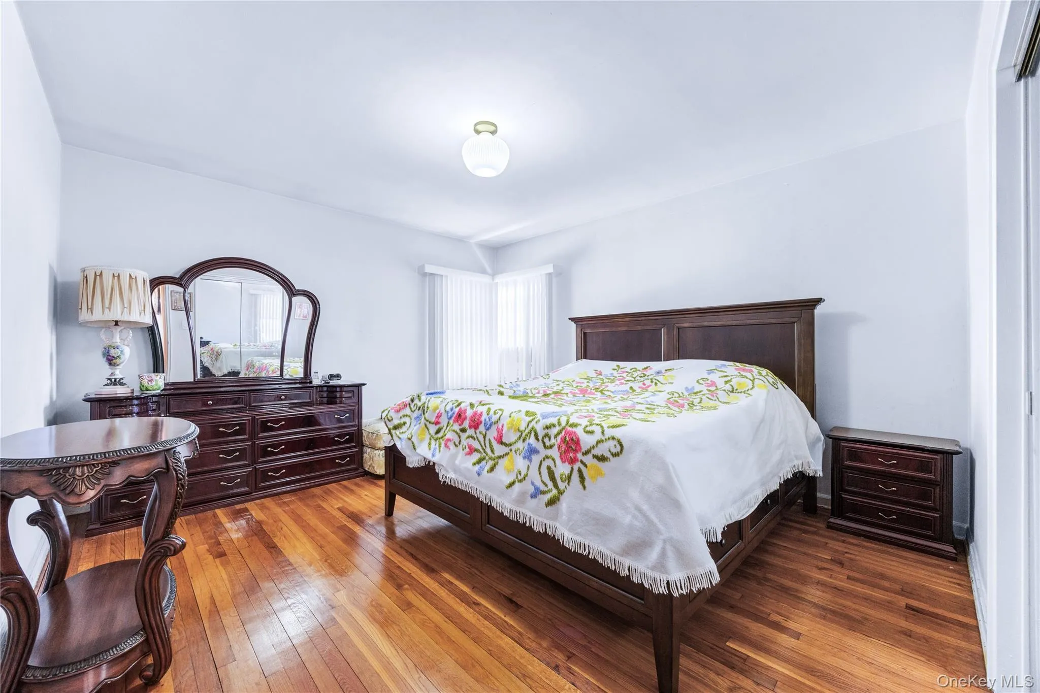 20119 24th Avenue, New York, NY, 3 Bedrooms Bedrooms, 8 Rooms Rooms,2 BathroomsBathrooms,Residential,For Rent,24th,0,1022267 20119 24th Avenue, New York, NY, 3 Bedrooms Bedrooms, 8 Rooms Rooms,2 BathroomsBathrooms,Residential,For Rent,24th,0,1022267