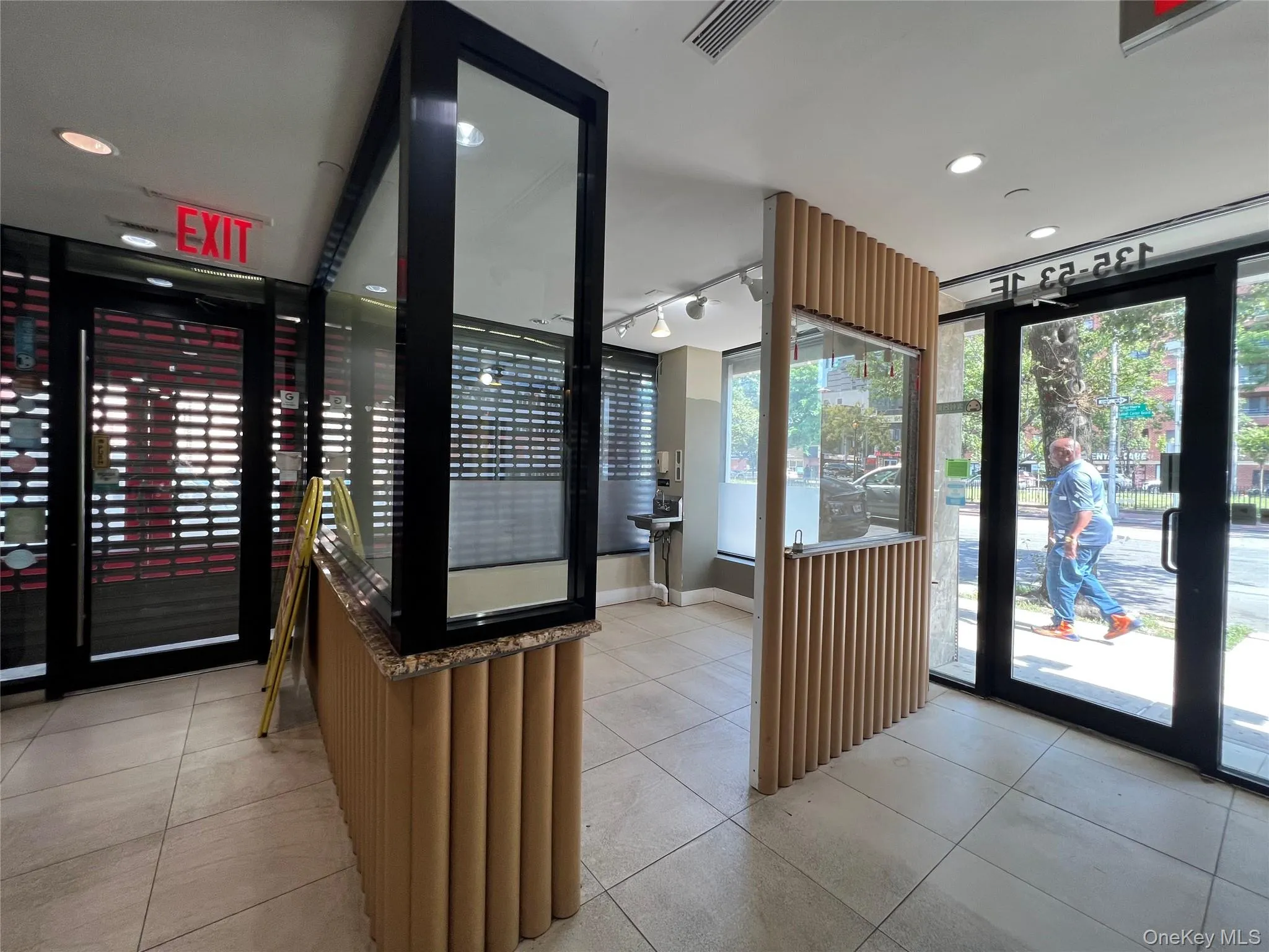 135-53 Northern Boulevard, New York, NY, ,Commercial Lease,For Rent,Northern,0,1022273 135-53 Northern Boulevard, New York, NY, ,Commercial Lease,For Rent,Northern,0,1022273