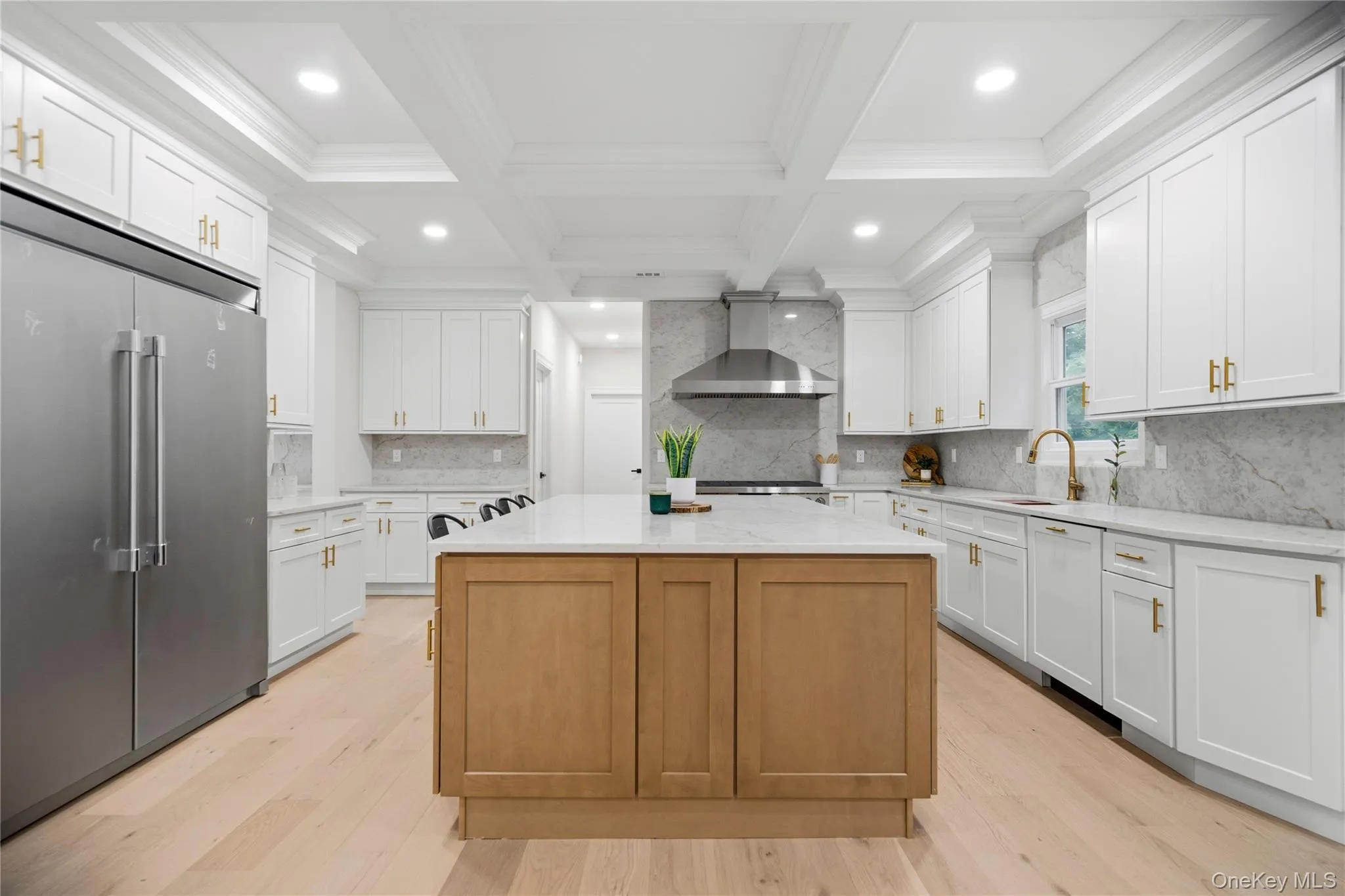 41 Cove Road, Huntington, NY, 5 Bedrooms Bedrooms, 13 Rooms Rooms,4 BathroomsBathrooms,Residential,For Rent,Cove,0,1022285 41 Cove Road, Huntington, NY, 5 Bedrooms Bedrooms, 13 Rooms Rooms,4 BathroomsBathrooms,Residential,For Rent,Cove,0,1022285