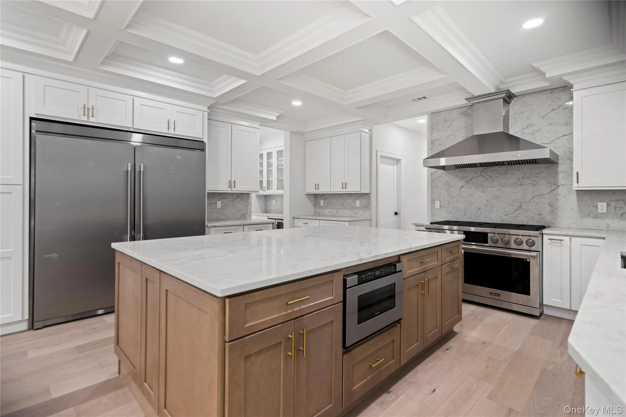 41 Cove Road, Huntington, NY, 5 Bedrooms Bedrooms, 13 Rooms Rooms,4 BathroomsBathrooms,Residential,For Rent,Cove,0,1022285 41 Cove Road, Huntington, NY, 5 Bedrooms Bedrooms, 13 Rooms Rooms,4 BathroomsBathrooms,Residential,For Rent,Cove,0,1022285