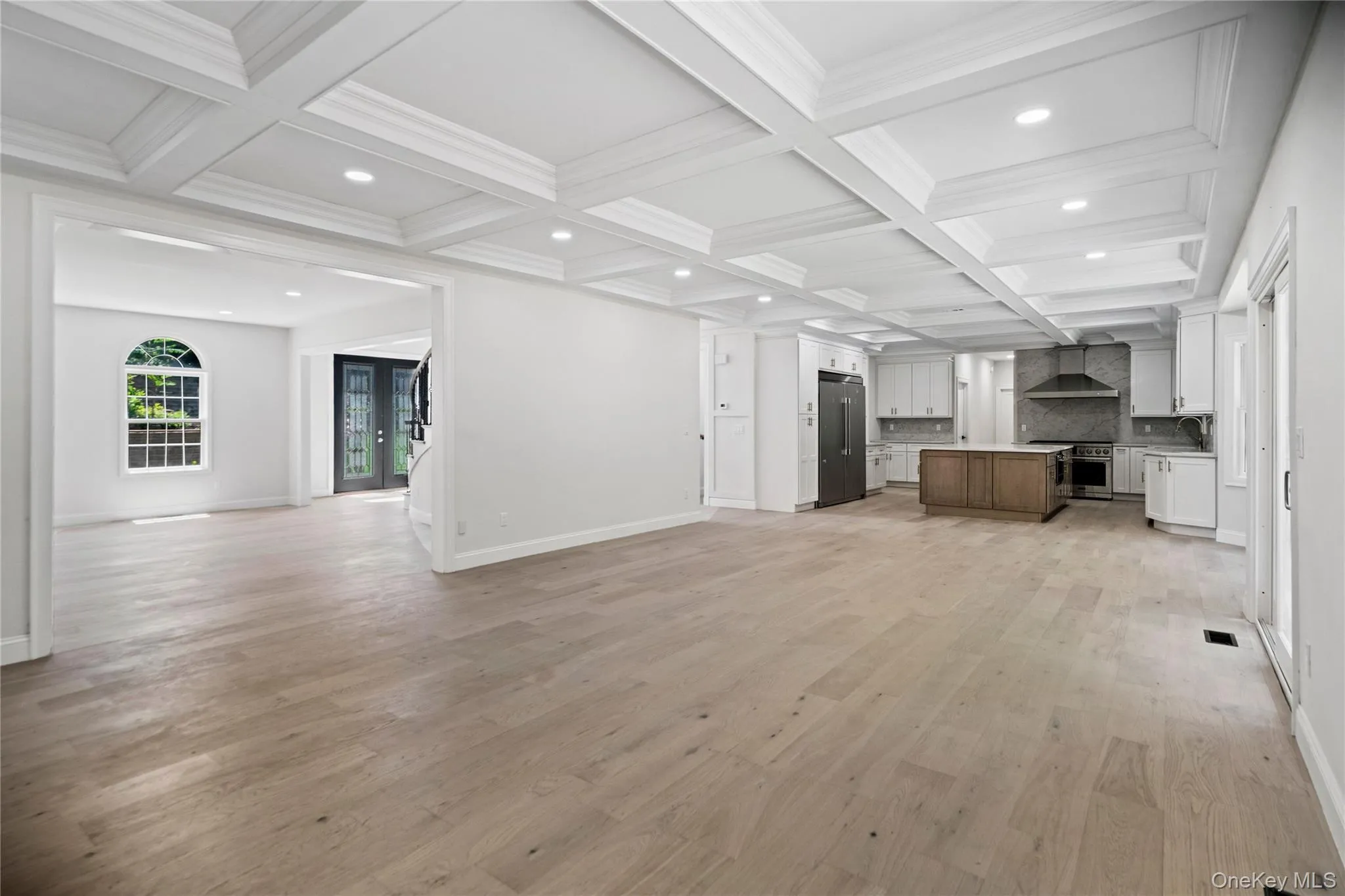 41 Cove Road, Huntington, NY, 5 Bedrooms Bedrooms, 13 Rooms Rooms,4 BathroomsBathrooms,Residential,For Rent,Cove,0,1022285 41 Cove Road, Huntington, NY, 5 Bedrooms Bedrooms, 13 Rooms Rooms,4 BathroomsBathrooms,Residential,For Rent,Cove,0,1022285