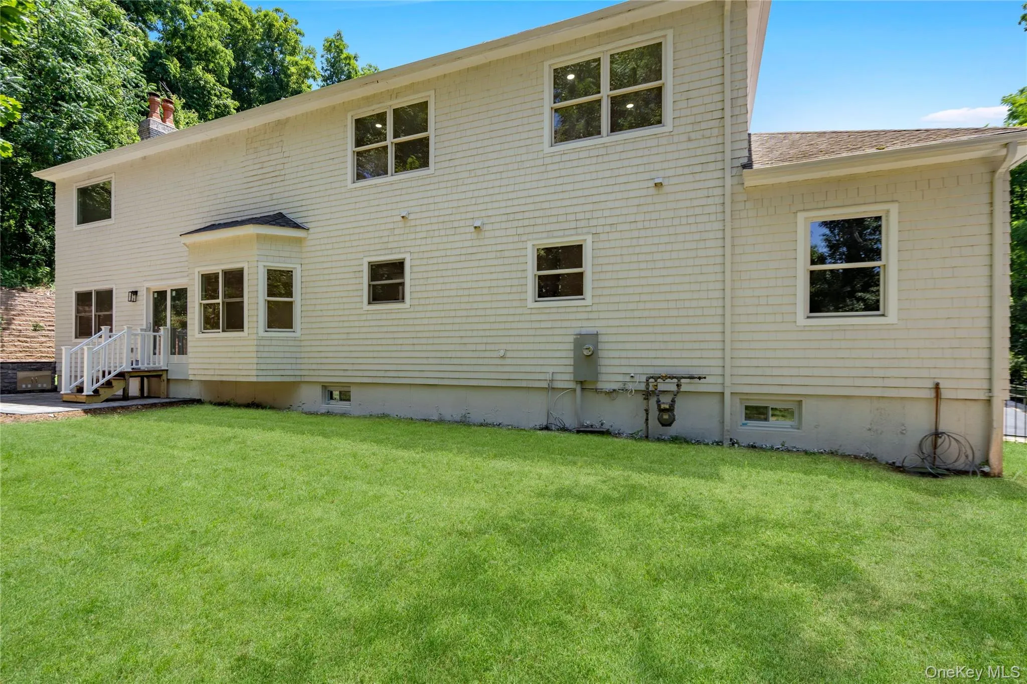 41 Cove Road, Huntington, NY, 5 Bedrooms Bedrooms, 13 Rooms Rooms,4 BathroomsBathrooms,Residential,For Rent,Cove,0,1022285 41 Cove Road, Huntington, NY, 5 Bedrooms Bedrooms, 13 Rooms Rooms,4 BathroomsBathrooms,Residential,For Rent,Cove,0,1022285