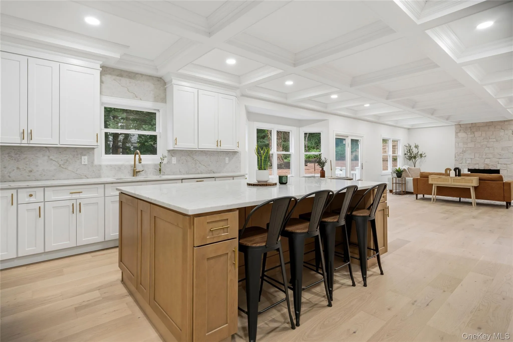 41 Cove Road, Huntington, NY, 5 Bedrooms Bedrooms, 13 Rooms Rooms,4 BathroomsBathrooms,Residential,For Rent,Cove,0,1022285 41 Cove Road, Huntington, NY, 5 Bedrooms Bedrooms, 13 Rooms Rooms,4 BathroomsBathrooms,Residential,For Rent,Cove,0,1022285