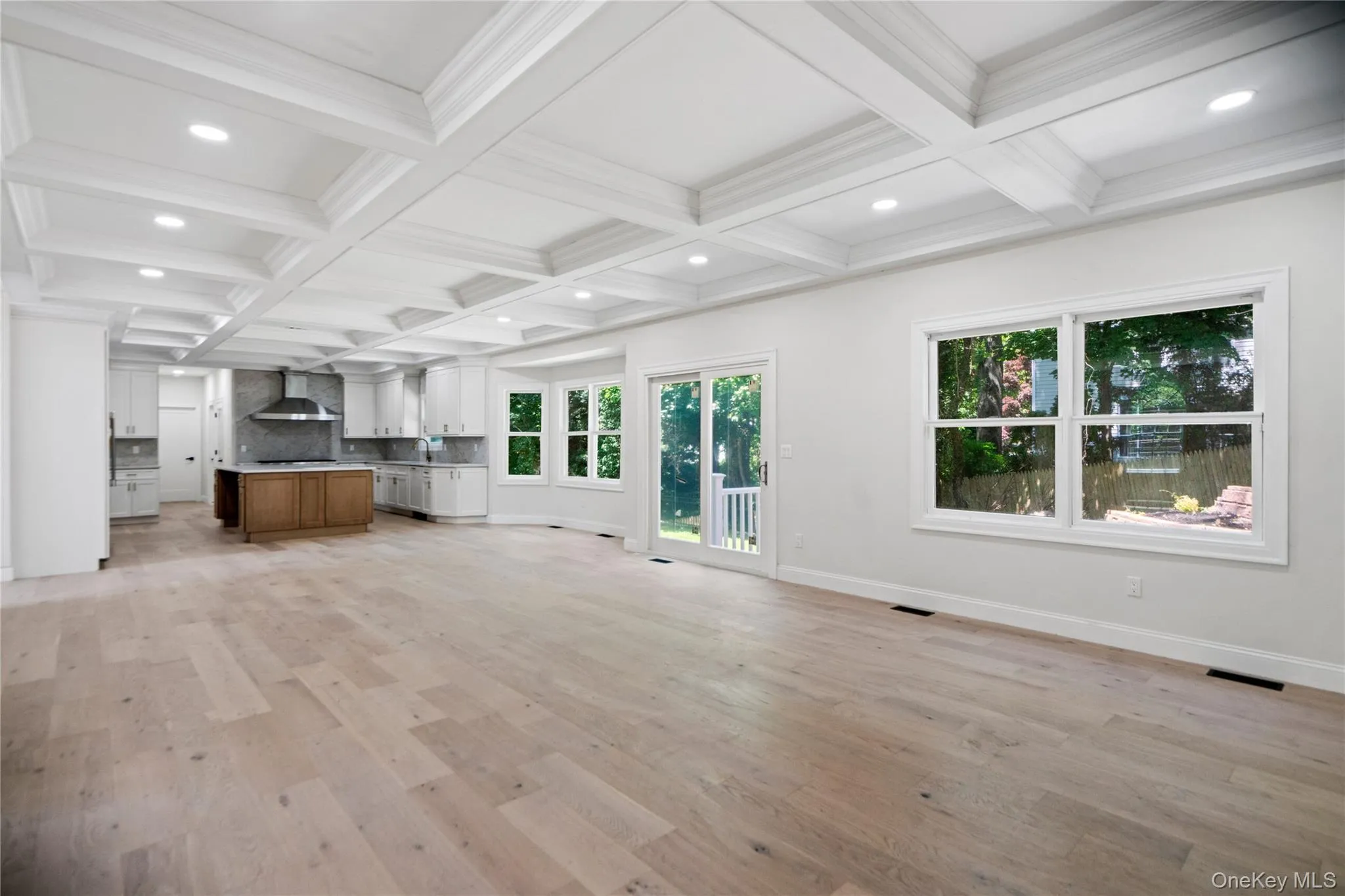 41 Cove Road, Huntington, NY, 5 Bedrooms Bedrooms, 13 Rooms Rooms,4 BathroomsBathrooms,Residential,For Rent,Cove,0,1022285 41 Cove Road, Huntington, NY, 5 Bedrooms Bedrooms, 13 Rooms Rooms,4 BathroomsBathrooms,Residential,For Rent,Cove,0,1022285