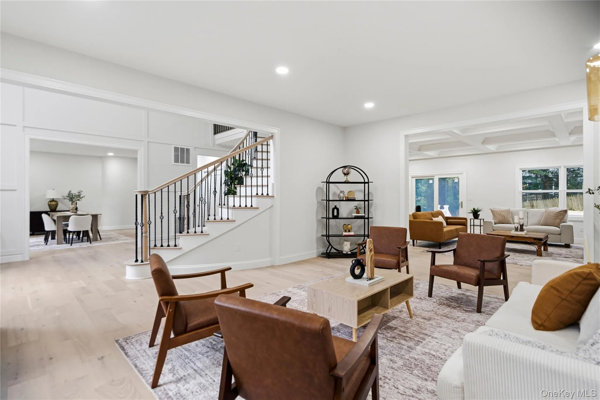 41 Cove Road, Huntington, NY, 5 Bedrooms Bedrooms, 13 Rooms Rooms,4 BathroomsBathrooms,Residential,For Rent,Cove,0,1022285 41 Cove Road, Huntington, NY, 5 Bedrooms Bedrooms, 13 Rooms Rooms,4 BathroomsBathrooms,Residential,For Rent,Cove,0,1022285