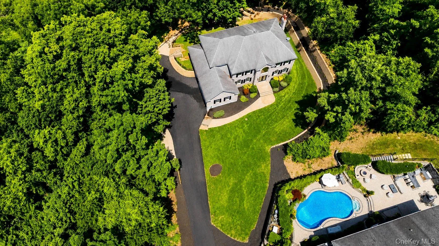 41 Cove Road, Huntington, NY, 5 Bedrooms Bedrooms, 13 Rooms Rooms,4 BathroomsBathrooms,Residential,For Rent,Cove,0,1022285 41 Cove Road, Huntington, NY, 5 Bedrooms Bedrooms, 13 Rooms Rooms,4 BathroomsBathrooms,Residential,For Rent,Cove,0,1022285