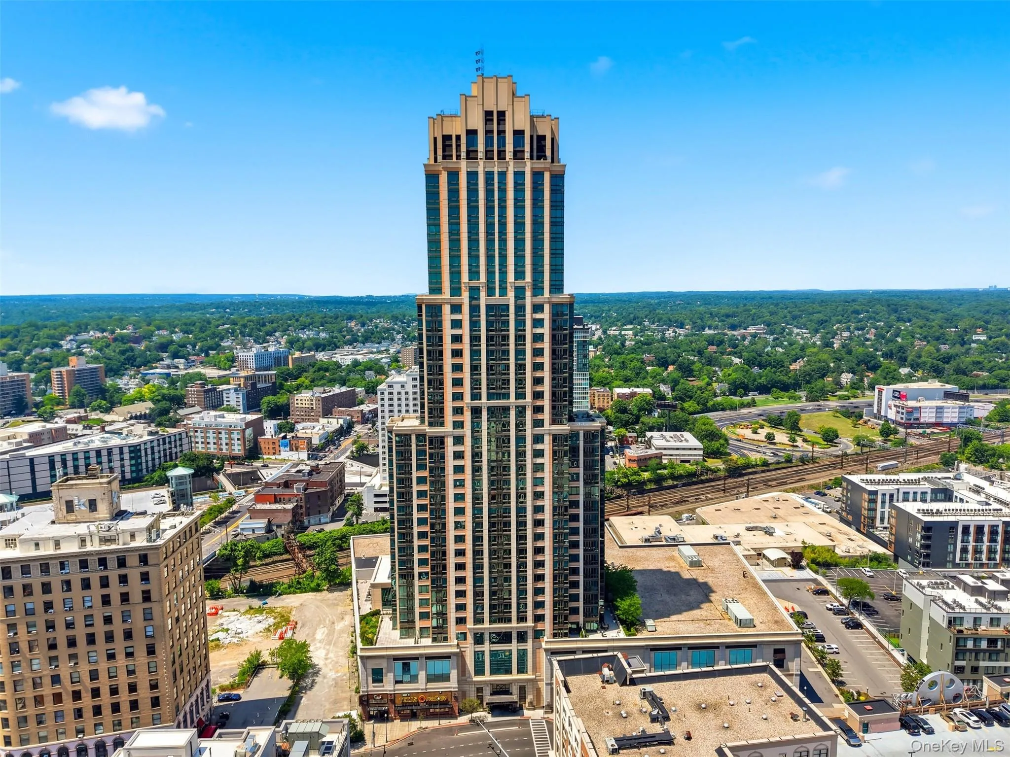 175 Huguenot Street, New Rochelle, NY, 2 Bedrooms Bedrooms, 3 Rooms Rooms,2 BathroomsBathrooms,Residential,For Rent,Huguenot,0,1022287 175 Huguenot Street, New Rochelle, NY, 2 Bedrooms Bedrooms, 3 Rooms Rooms,2 BathroomsBathrooms,Residential,For Rent,Huguenot,0,1022287