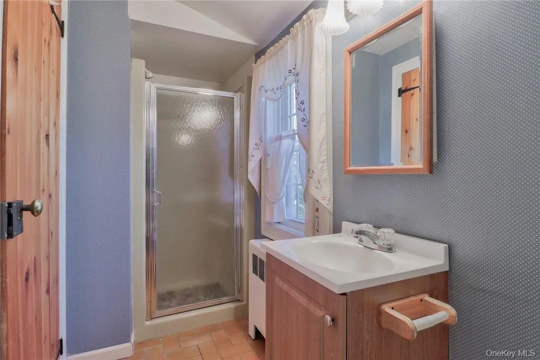 97 BATHROOM 97 BATHROOM