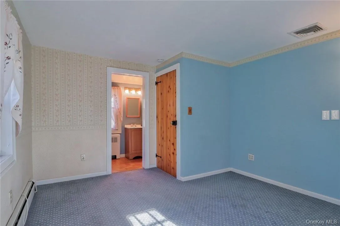 97 BEDROOM 97 BEDROOM