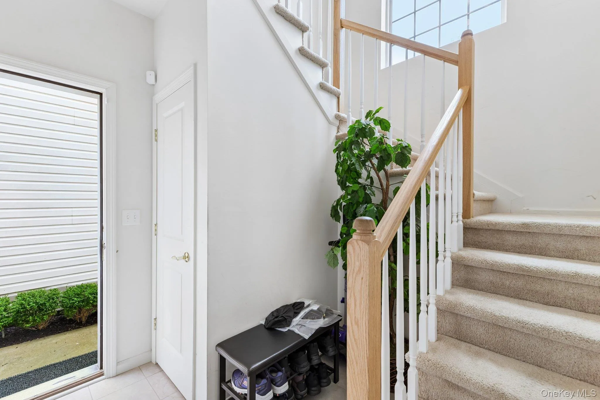 33 Greentree Court, Brookhaven, NY, 2 Bedrooms Bedrooms, 6 Rooms Rooms,2 BathroomsBathrooms,Residential,For Rent,Greentree,0,1022293 33 Greentree Court, Brookhaven, NY, 2 Bedrooms Bedrooms, 6 Rooms Rooms,2 BathroomsBathrooms,Residential,For Rent,Greentree,0,1022293
