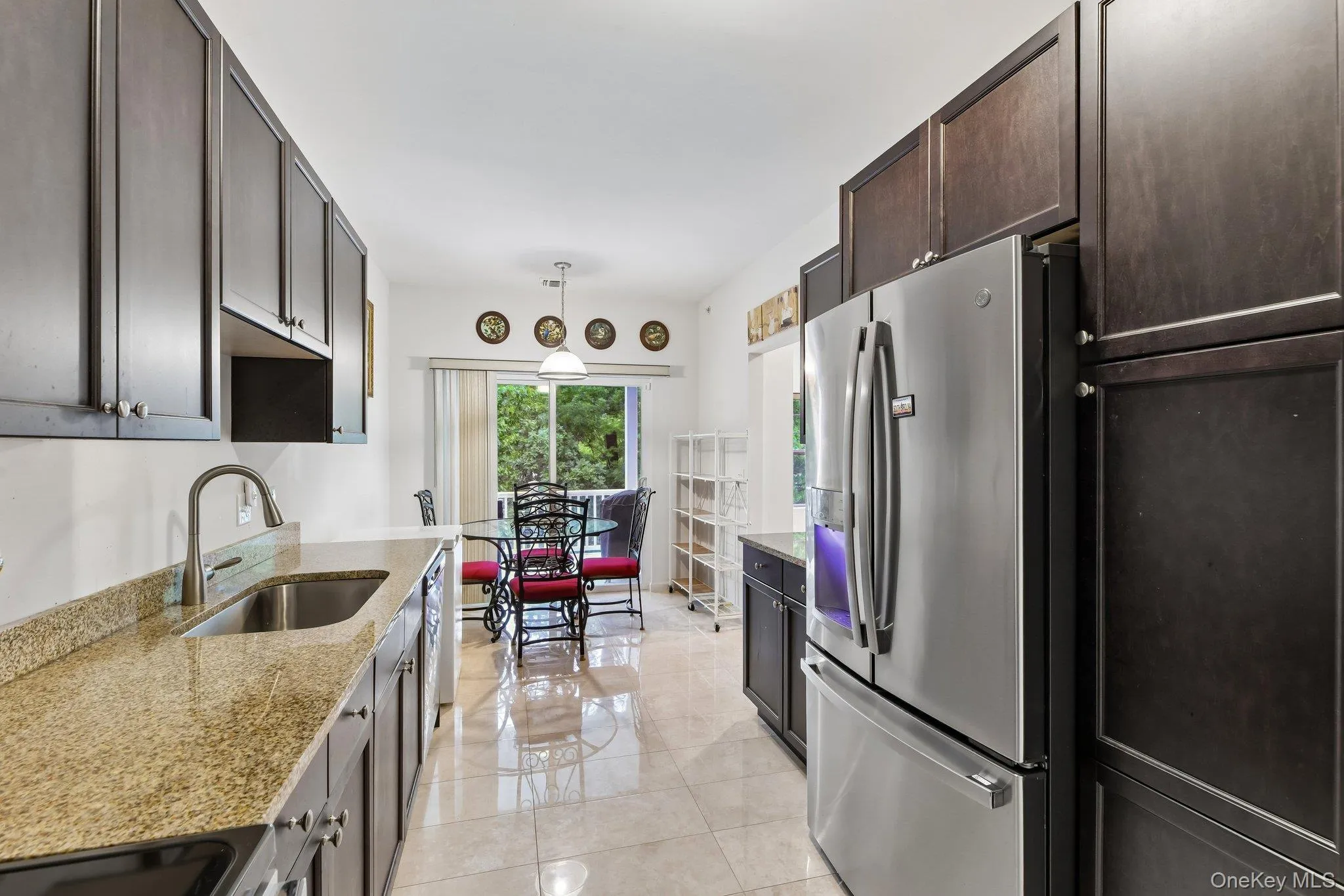 33 Greentree Court, Brookhaven, NY, 2 Bedrooms Bedrooms, 6 Rooms Rooms,2 BathroomsBathrooms,Residential,For Rent,Greentree,0,1022293 33 Greentree Court, Brookhaven, NY, 2 Bedrooms Bedrooms, 6 Rooms Rooms,2 BathroomsBathrooms,Residential,For Rent,Greentree,0,1022293
