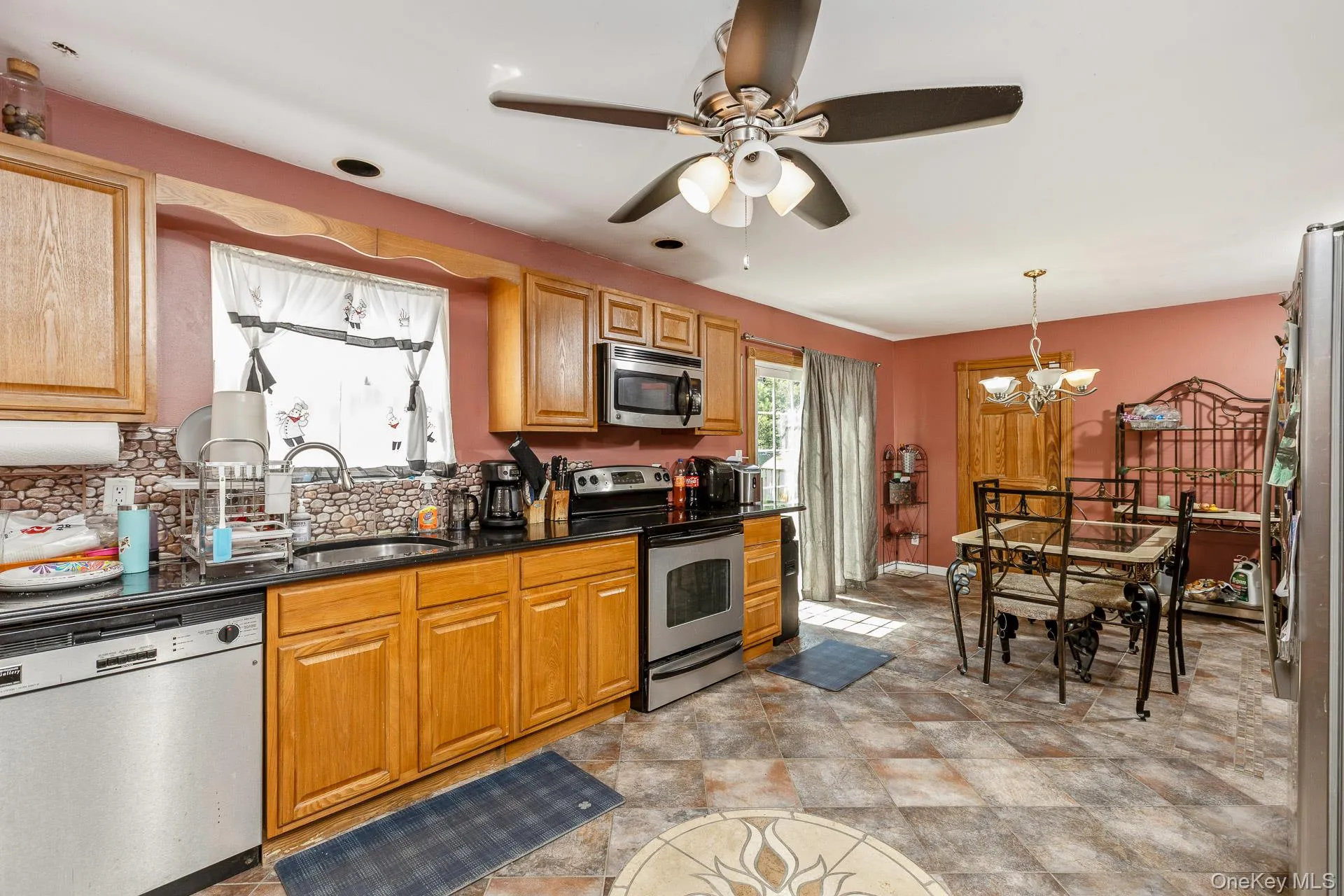312 Peconic Avenue, Brookhaven, NY, 5 Bedrooms Bedrooms, 8 Rooms Rooms,3 BathroomsBathrooms,Residential,For Rent,Peconic,0,1022296 312 Peconic Avenue, Brookhaven, NY, 5 Bedrooms Bedrooms, 8 Rooms Rooms,3 BathroomsBathrooms,Residential,For Rent,Peconic,0,1022296