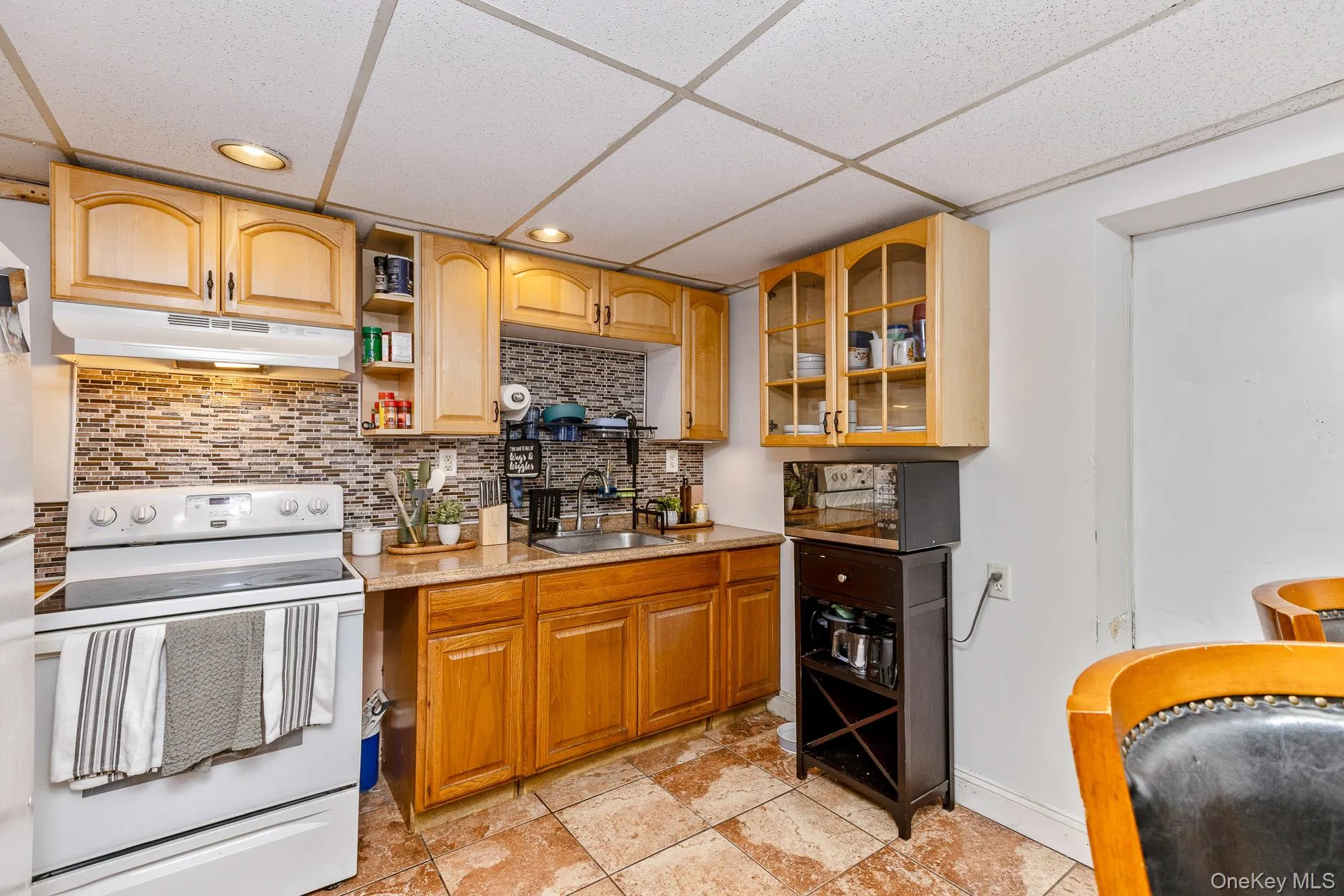 312 Peconic Avenue, Brookhaven, NY, 5 Bedrooms Bedrooms, 8 Rooms Rooms,3 BathroomsBathrooms,Residential,For Rent,Peconic,0,1022296 312 Peconic Avenue, Brookhaven, NY, 5 Bedrooms Bedrooms, 8 Rooms Rooms,3 BathroomsBathrooms,Residential,For Rent,Peconic,0,1022296