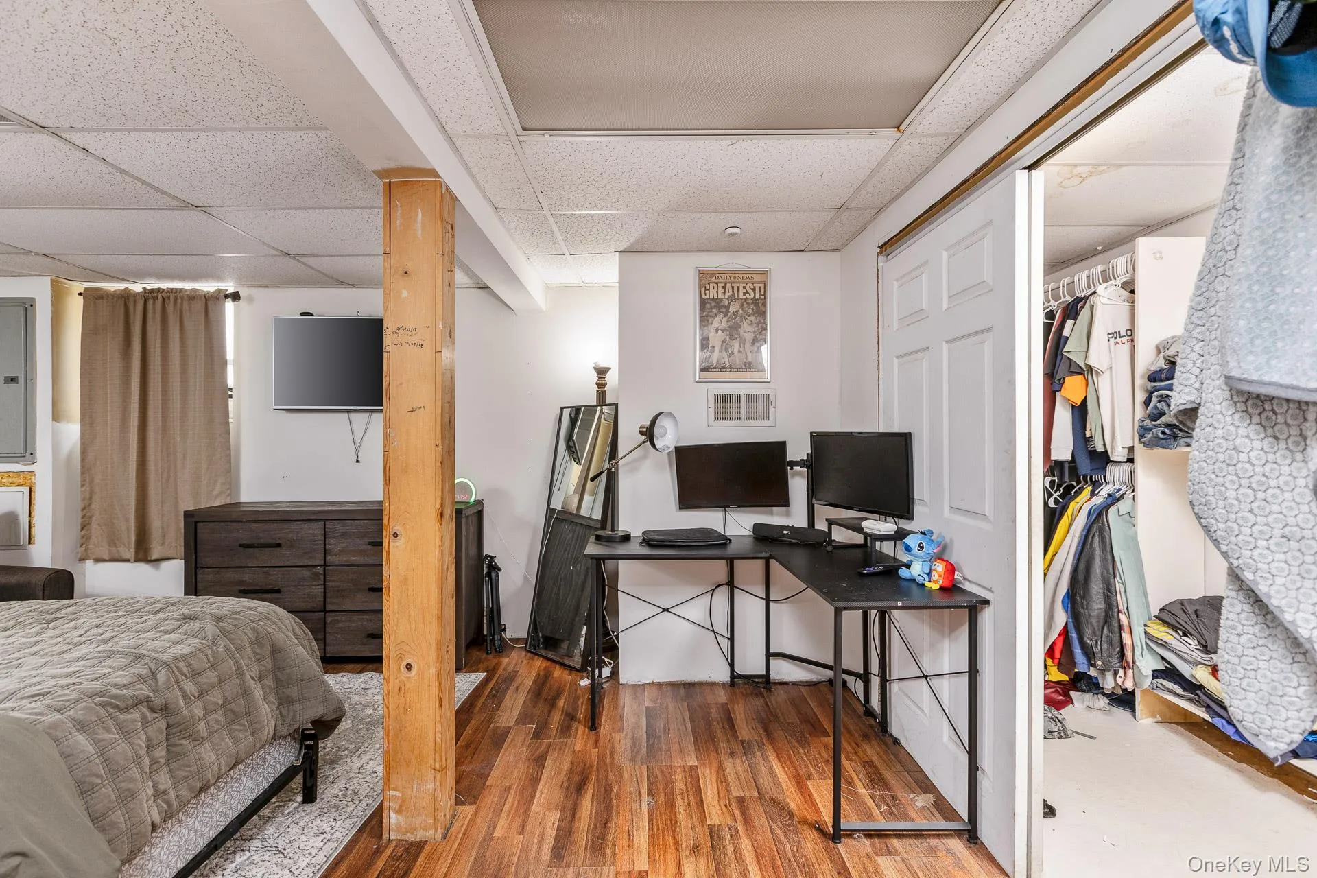 312 Peconic Avenue, Brookhaven, NY, 5 Bedrooms Bedrooms, 8 Rooms Rooms,3 BathroomsBathrooms,Residential,For Rent,Peconic,0,1022296 312 Peconic Avenue, Brookhaven, NY, 5 Bedrooms Bedrooms, 8 Rooms Rooms,3 BathroomsBathrooms,Residential,For Rent,Peconic,0,1022296