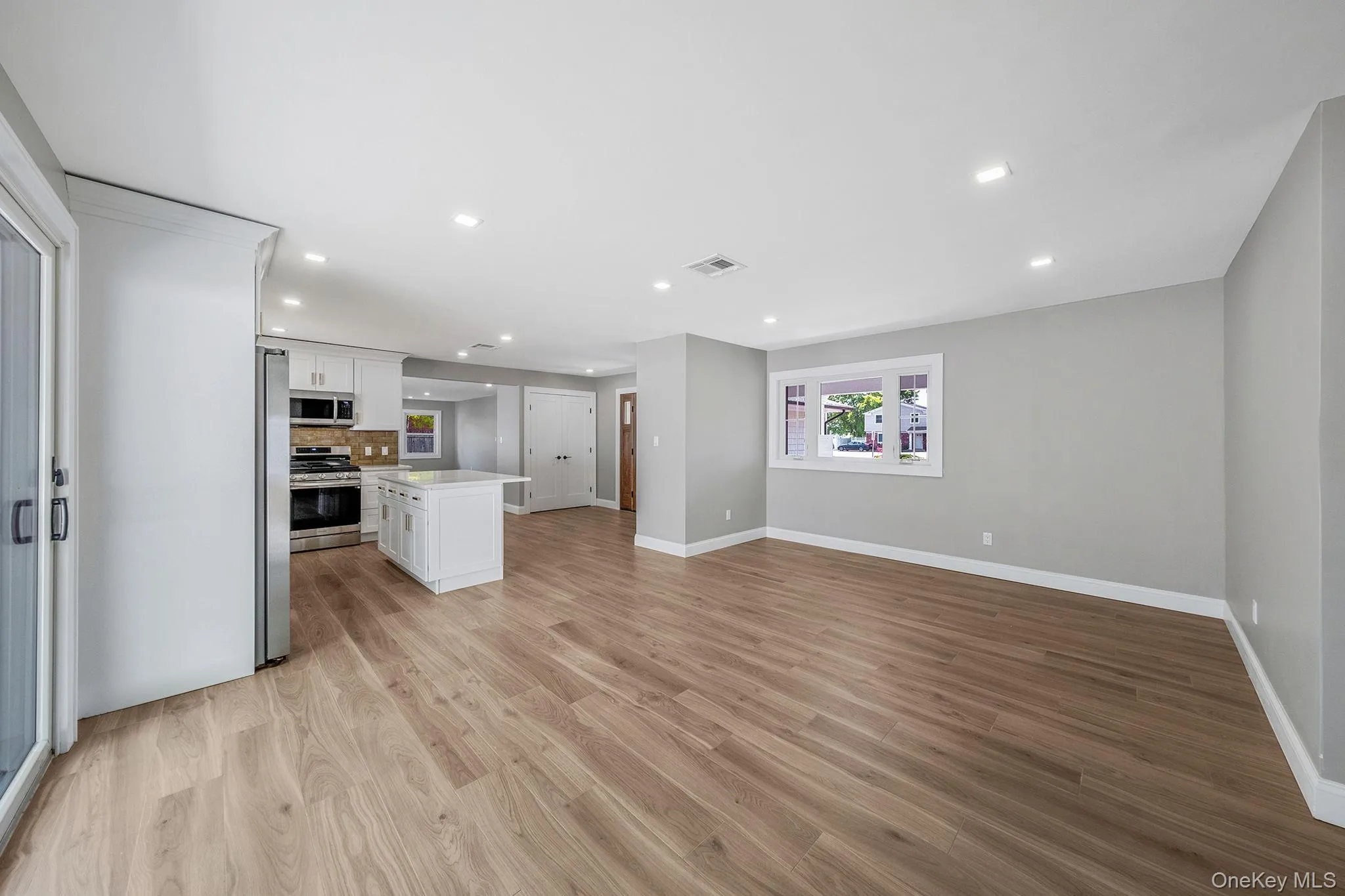 1335 Stony Brook Road, Brookhaven, NY, 4 Bedrooms Bedrooms, 9 Rooms Rooms,3 BathroomsBathrooms,Residential Lease,For Rent,Stony Brook,0,1022298 1335 Stony Brook Road, Brookhaven, NY, 4 Bedrooms Bedrooms, 9 Rooms Rooms,3 BathroomsBathrooms,Residential Lease,For Rent,Stony Brook,0,1022298