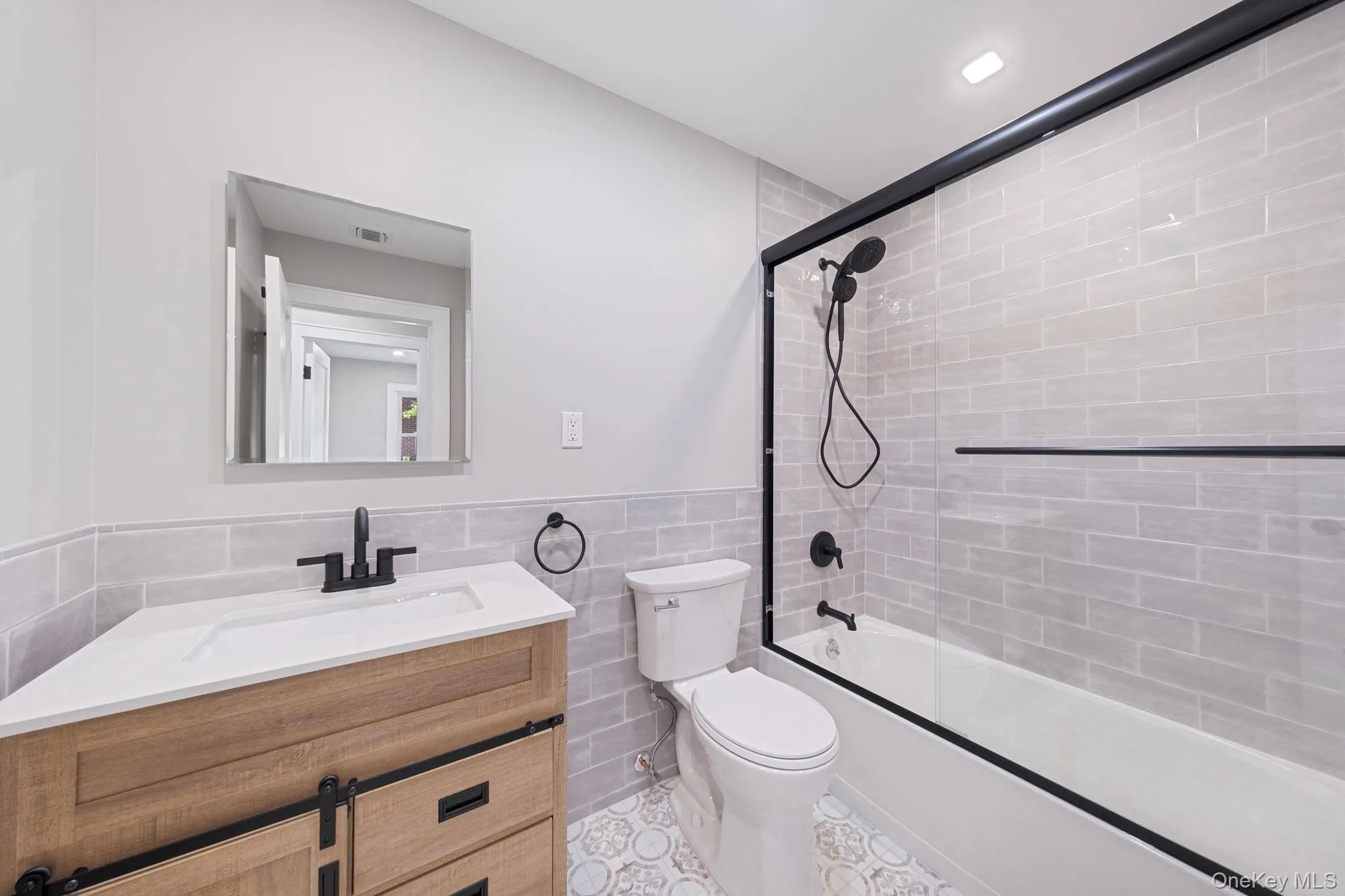 1335 Stony Brook Road, Brookhaven, NY, 4 Bedrooms Bedrooms, 9 Rooms Rooms,3 BathroomsBathrooms,Residential Lease,For Rent,Stony Brook,0,1022298 1335 Stony Brook Road, Brookhaven, NY, 4 Bedrooms Bedrooms, 9 Rooms Rooms,3 BathroomsBathrooms,Residential Lease,For Rent,Stony Brook,0,1022298