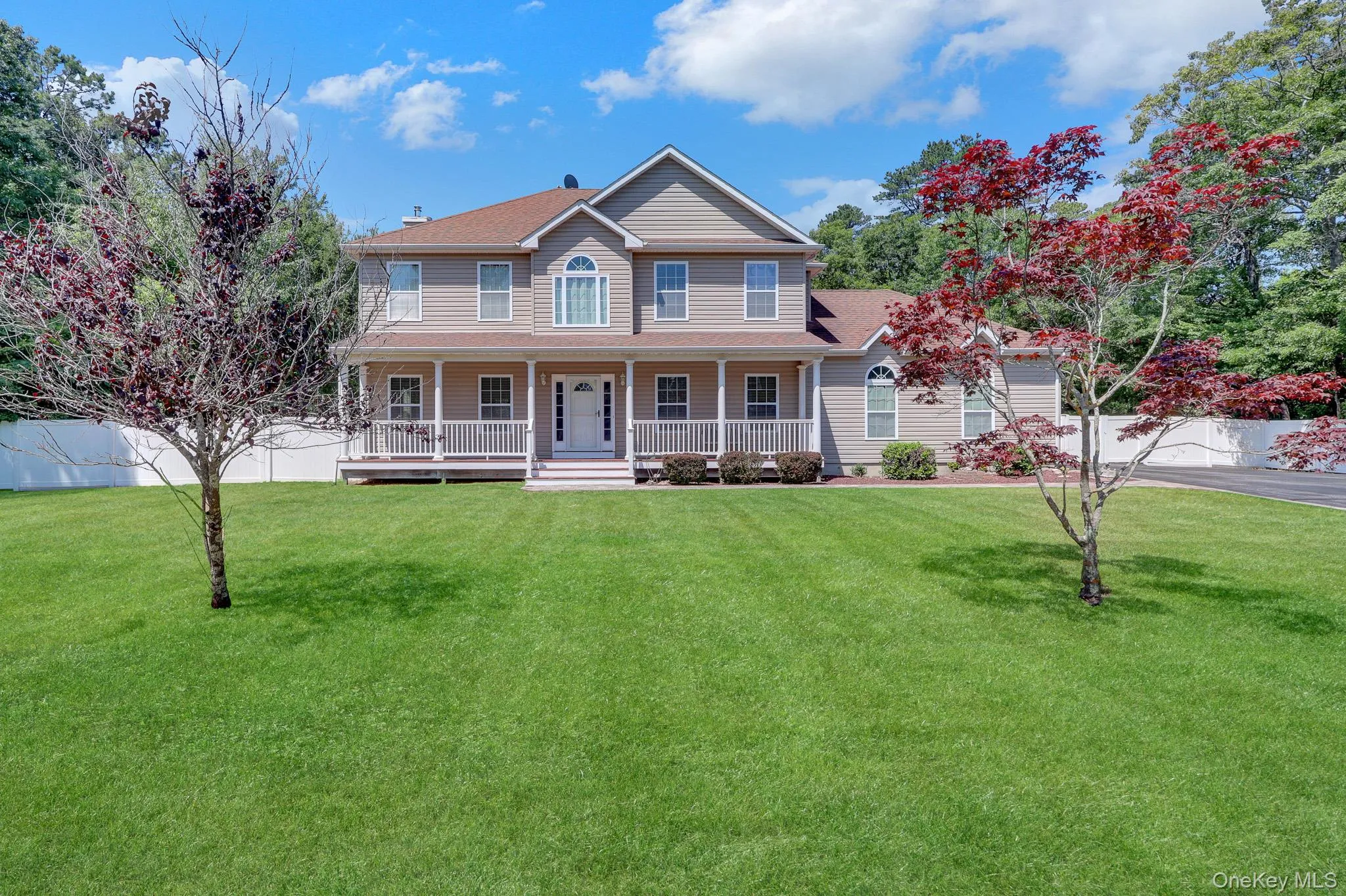 144 Mill Road, Brookhaven, NY, 4 Bedrooms Bedrooms, 10 Rooms Rooms,2 BathroomsBathrooms,Residential,For Rent,Mill,0,1022300 144 Mill Road, Brookhaven, NY, 4 Bedrooms Bedrooms, 10 Rooms Rooms,2 BathroomsBathrooms,Residential,For Rent,Mill,0,1022300