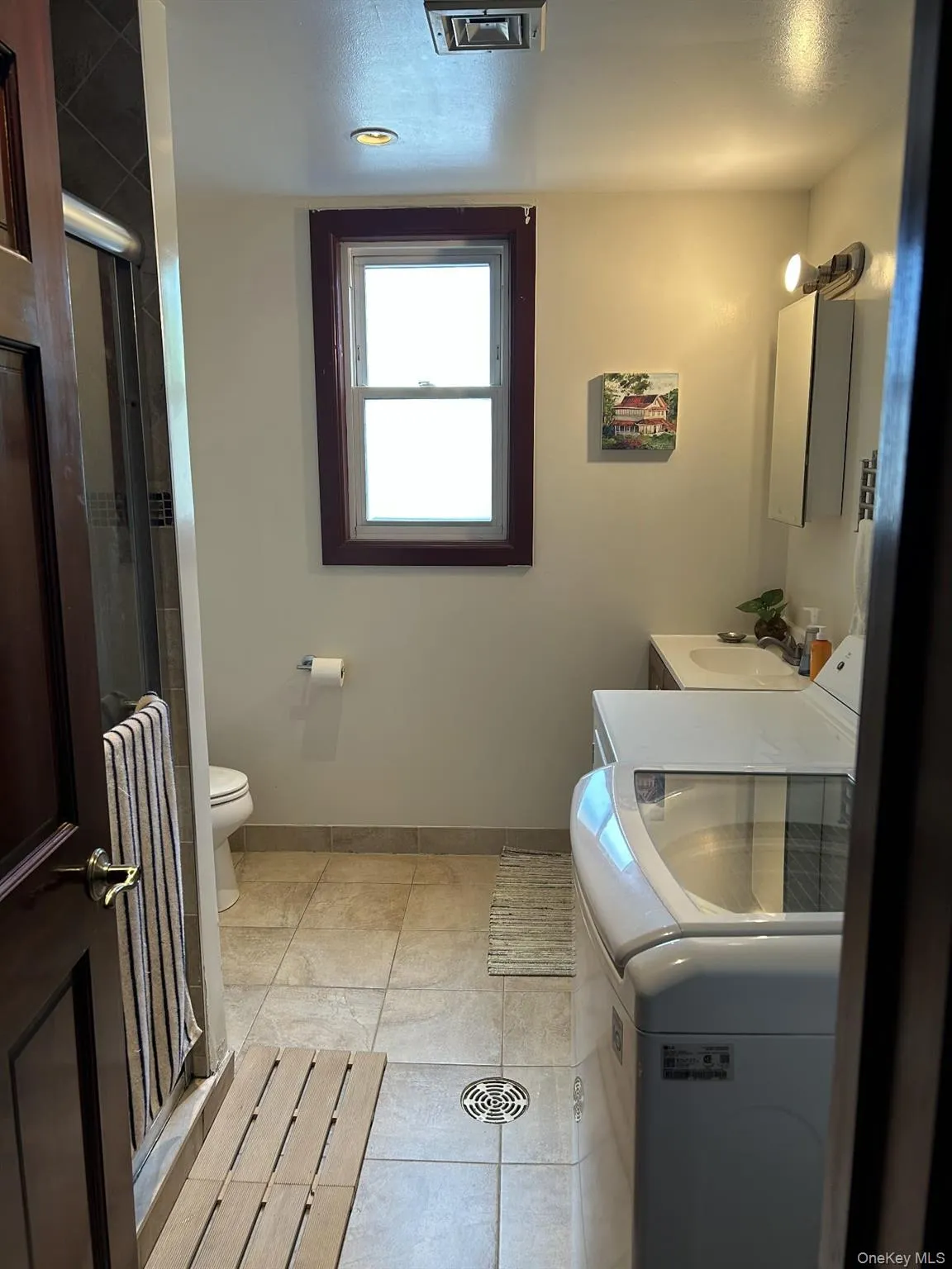 148 Main Street, North Hempstead, NY, 2 Bedrooms Bedrooms, 5 Rooms Rooms,2 BathroomsBathrooms,Residential Lease,For Rent,Main,0,1022308 148 Main Street, North Hempstead, NY, 2 Bedrooms Bedrooms, 5 Rooms Rooms,2 BathroomsBathrooms,Residential Lease,For Rent,Main,0,1022308
