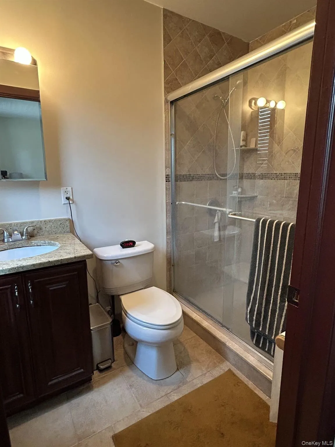148 Main Street, North Hempstead, NY, 2 Bedrooms Bedrooms, 5 Rooms Rooms,2 BathroomsBathrooms,Residential Lease,For Rent,Main,0,1022308 148 Main Street, North Hempstead, NY, 2 Bedrooms Bedrooms, 5 Rooms Rooms,2 BathroomsBathrooms,Residential Lease,For Rent,Main,0,1022308
