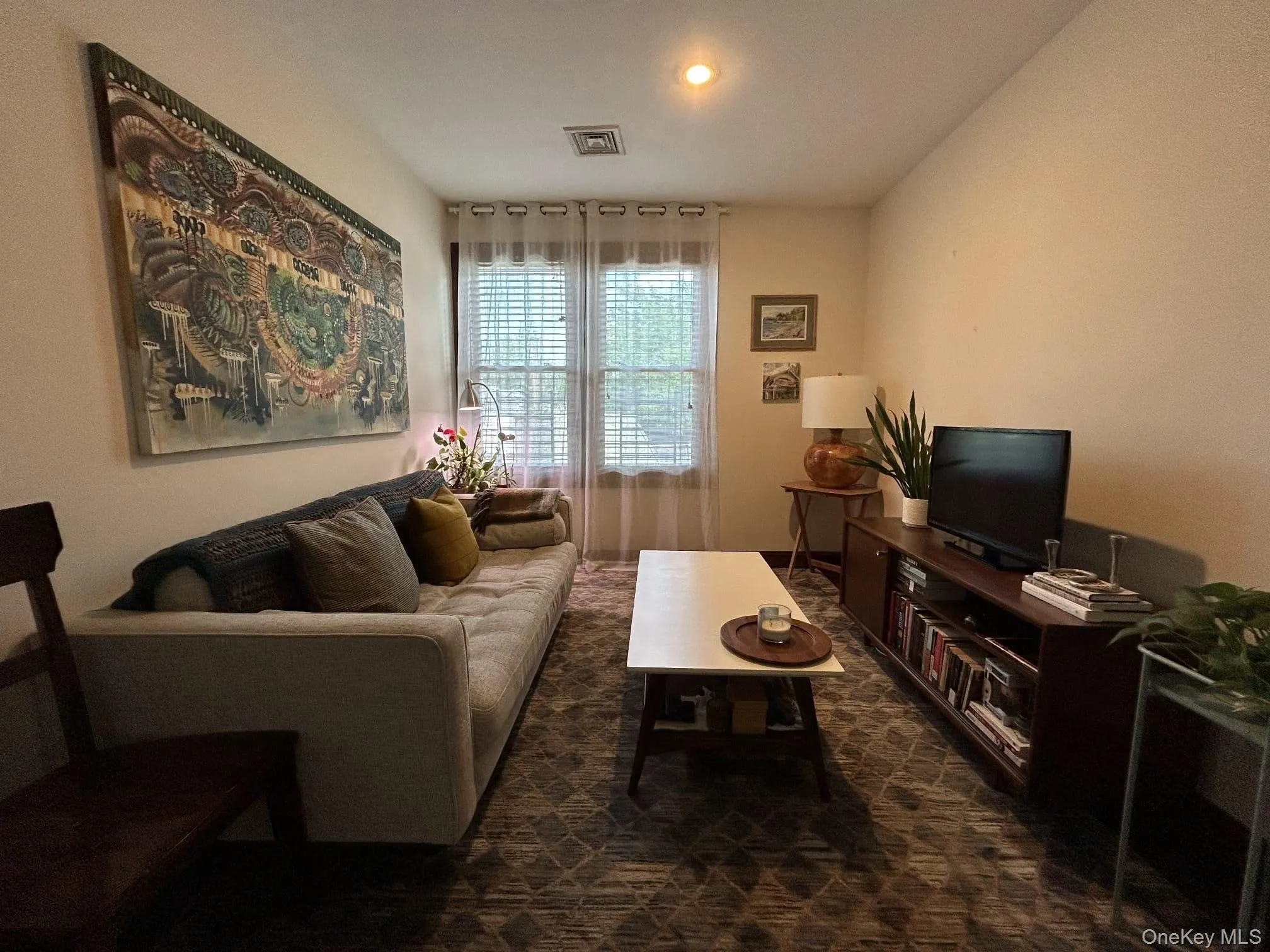 148 Main Street, North Hempstead, NY, 2 Bedrooms Bedrooms, 5 Rooms Rooms,2 BathroomsBathrooms,Residential Lease,For Rent,Main,0,1022308 148 Main Street, North Hempstead, NY, 2 Bedrooms Bedrooms, 5 Rooms Rooms,2 BathroomsBathrooms,Residential Lease,For Rent,Main,0,1022308