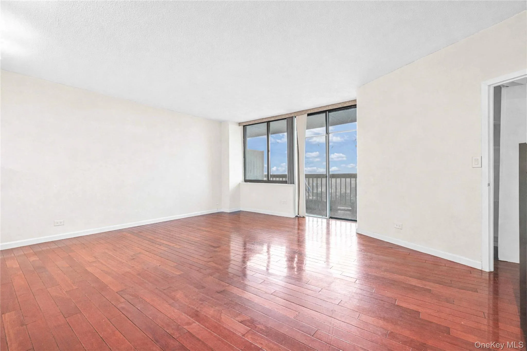 13835 Elder Avenue, New York, NY, 1 Bedroom Bedrooms, 5 Rooms Rooms,1 BathroomBathrooms,Residential,For Rent,Elder,0,1022312 13835 Elder Avenue, New York, NY, 1 Bedroom Bedrooms, 5 Rooms Rooms,1 BathroomBathrooms,Residential,For Rent,Elder,0,1022312