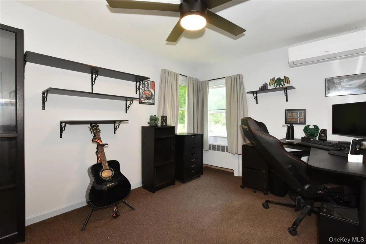 2 Ford Drive, Oyster Bay, NY, 4 Bedrooms Bedrooms, 9 Rooms Rooms,1 BathroomBathrooms,Residential,For Rent,Ford,0,1022316 2 Ford Drive, Oyster Bay, NY, 4 Bedrooms Bedrooms, 9 Rooms Rooms,1 BathroomBathrooms,Residential,For Rent,Ford,0,1022316