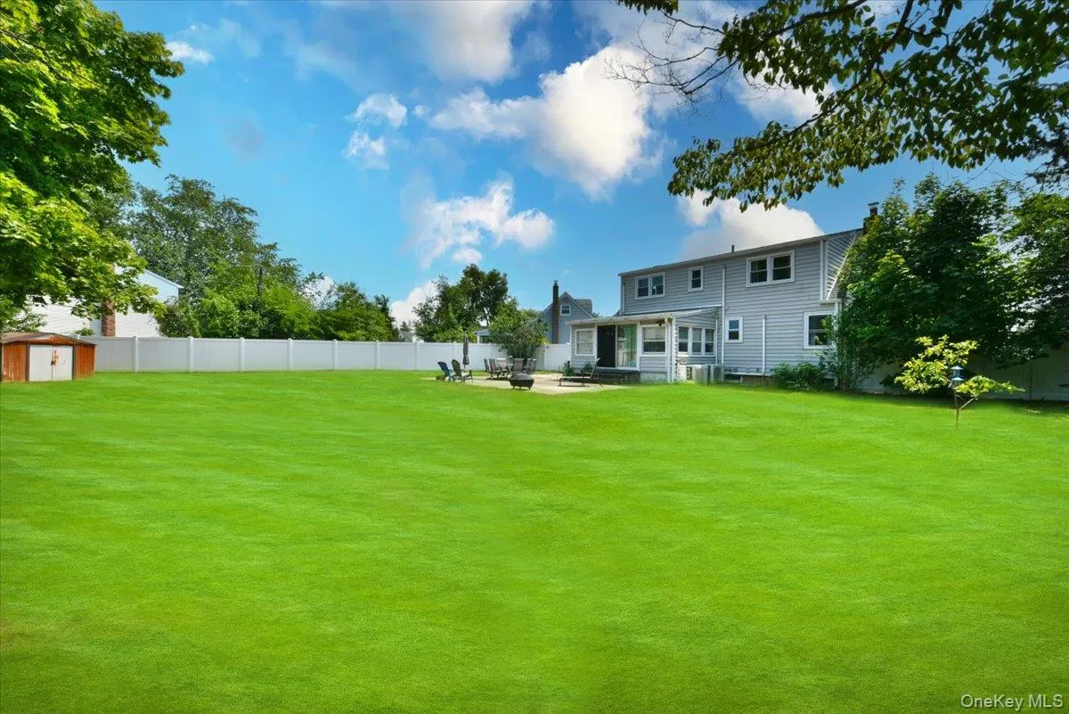 2 Ford Drive, Oyster Bay, NY, 4 Bedrooms Bedrooms, 9 Rooms Rooms,1 BathroomBathrooms,Residential,For Rent,Ford,0,1022316 2 Ford Drive, Oyster Bay, NY, 4 Bedrooms Bedrooms, 9 Rooms Rooms,1 BathroomBathrooms,Residential,For Rent,Ford,0,1022316