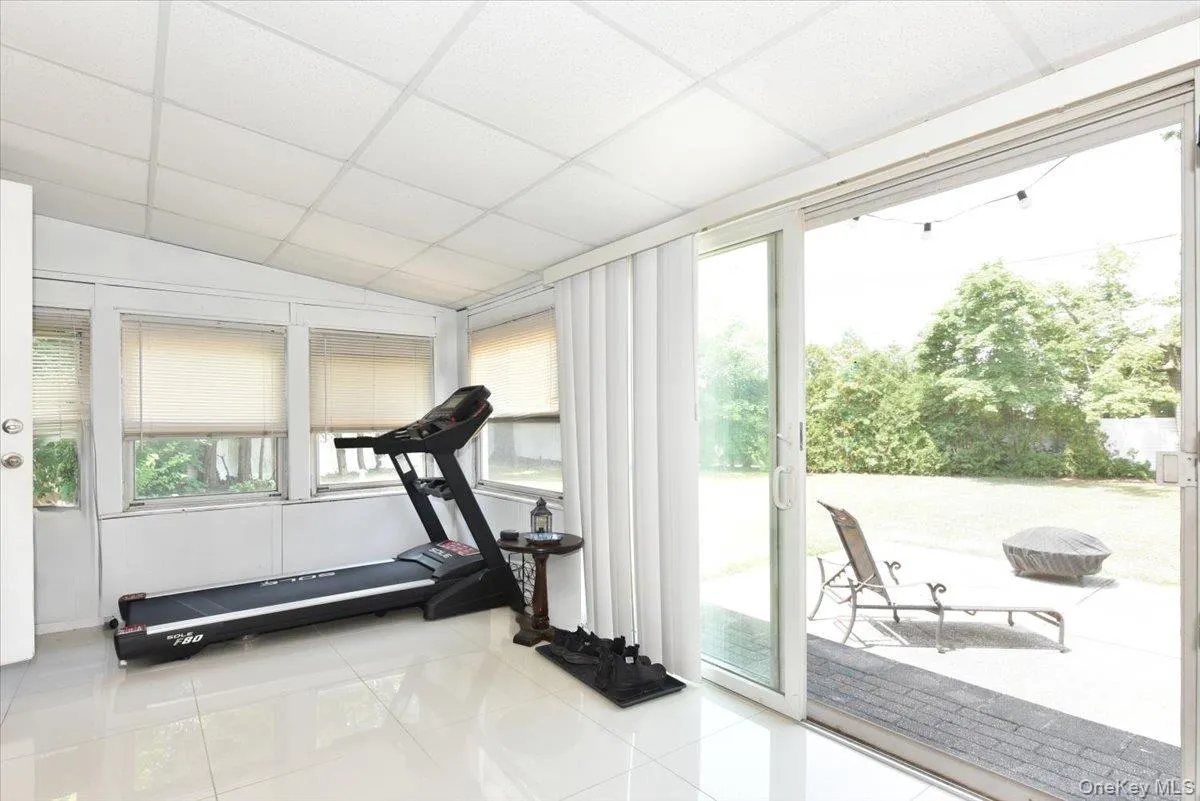 2 Ford Drive, Oyster Bay, NY, 4 Bedrooms Bedrooms, 9 Rooms Rooms,1 BathroomBathrooms,Residential,For Rent,Ford,0,1022316 2 Ford Drive, Oyster Bay, NY, 4 Bedrooms Bedrooms, 9 Rooms Rooms,1 BathroomBathrooms,Residential,For Rent,Ford,0,1022316