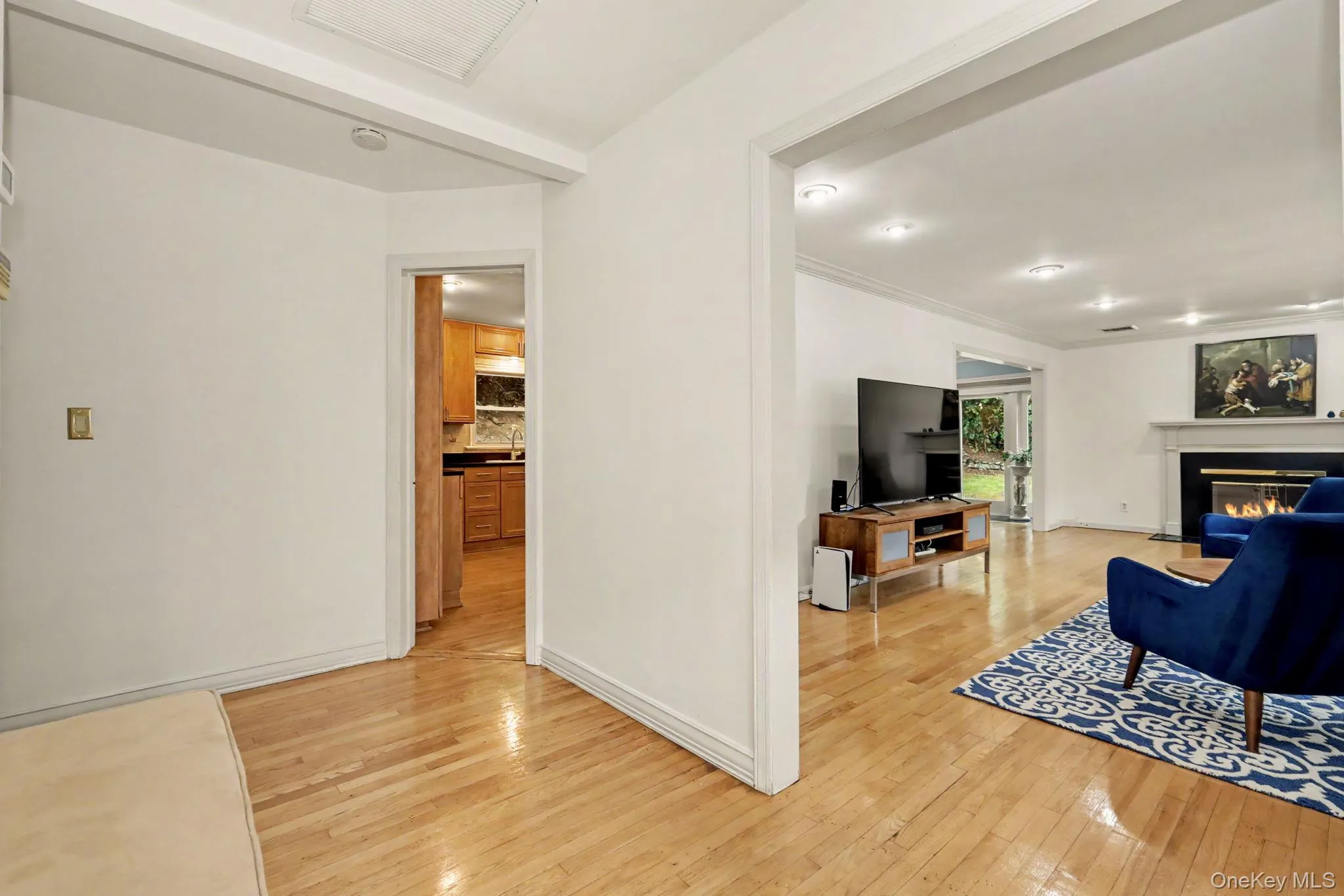 26 Midvale Road, Greenburgh, NY, 4 Bedrooms Bedrooms, 10 Rooms Rooms,3 BathroomsBathrooms,Residential,For Rent,Midvale,0,1022322 26 Midvale Road, Greenburgh, NY, 4 Bedrooms Bedrooms, 10 Rooms Rooms,3 BathroomsBathrooms,Residential,For Rent,Midvale,0,1022322