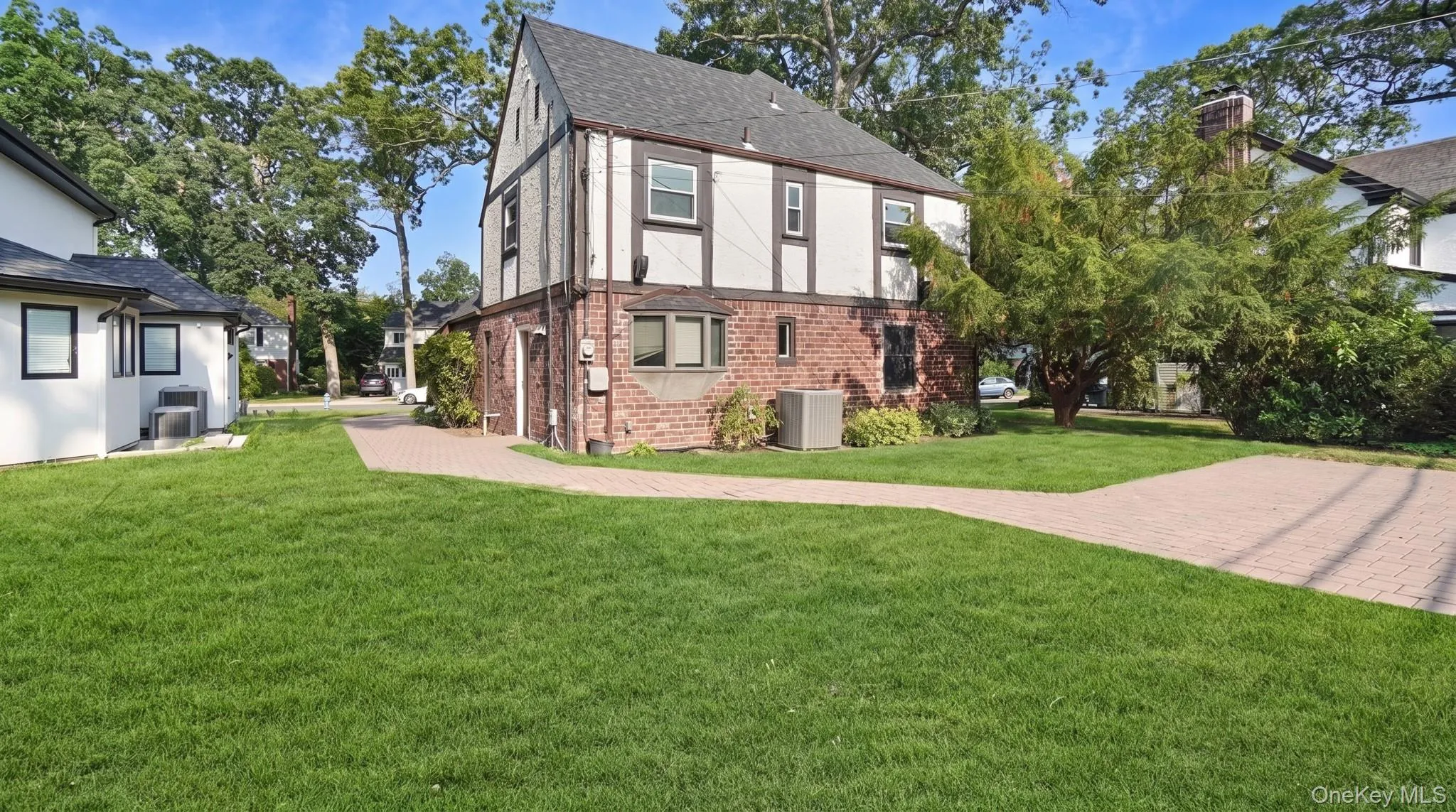 22 Parkwold Drive, Hempstead, NY, 3 Bedrooms Bedrooms, 5 Rooms Rooms,2 BathroomsBathrooms,Residential Lease,For Rent,Parkwold,0,1022325 22 Parkwold Drive, Hempstead, NY, 3 Bedrooms Bedrooms, 5 Rooms Rooms,2 BathroomsBathrooms,Residential Lease,For Rent,Parkwold,0,1022325
